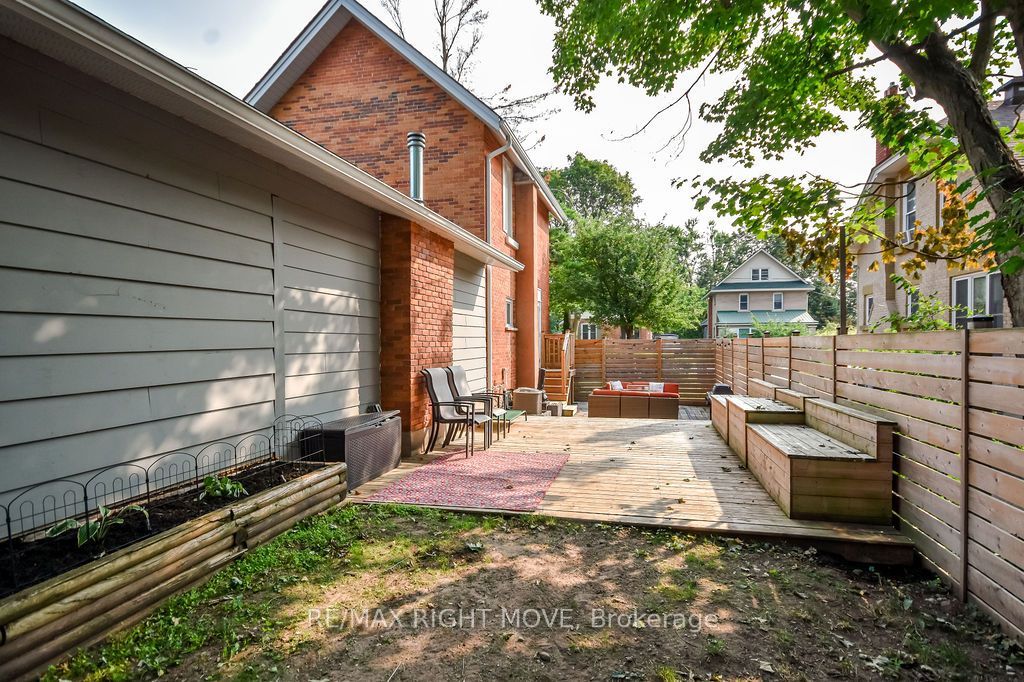 119 Emily Street Property Photo 37