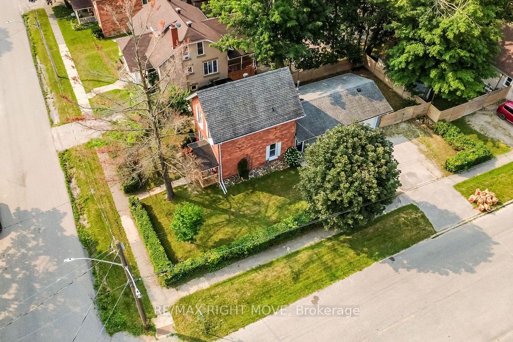 119 Emily Street Property Photo 43