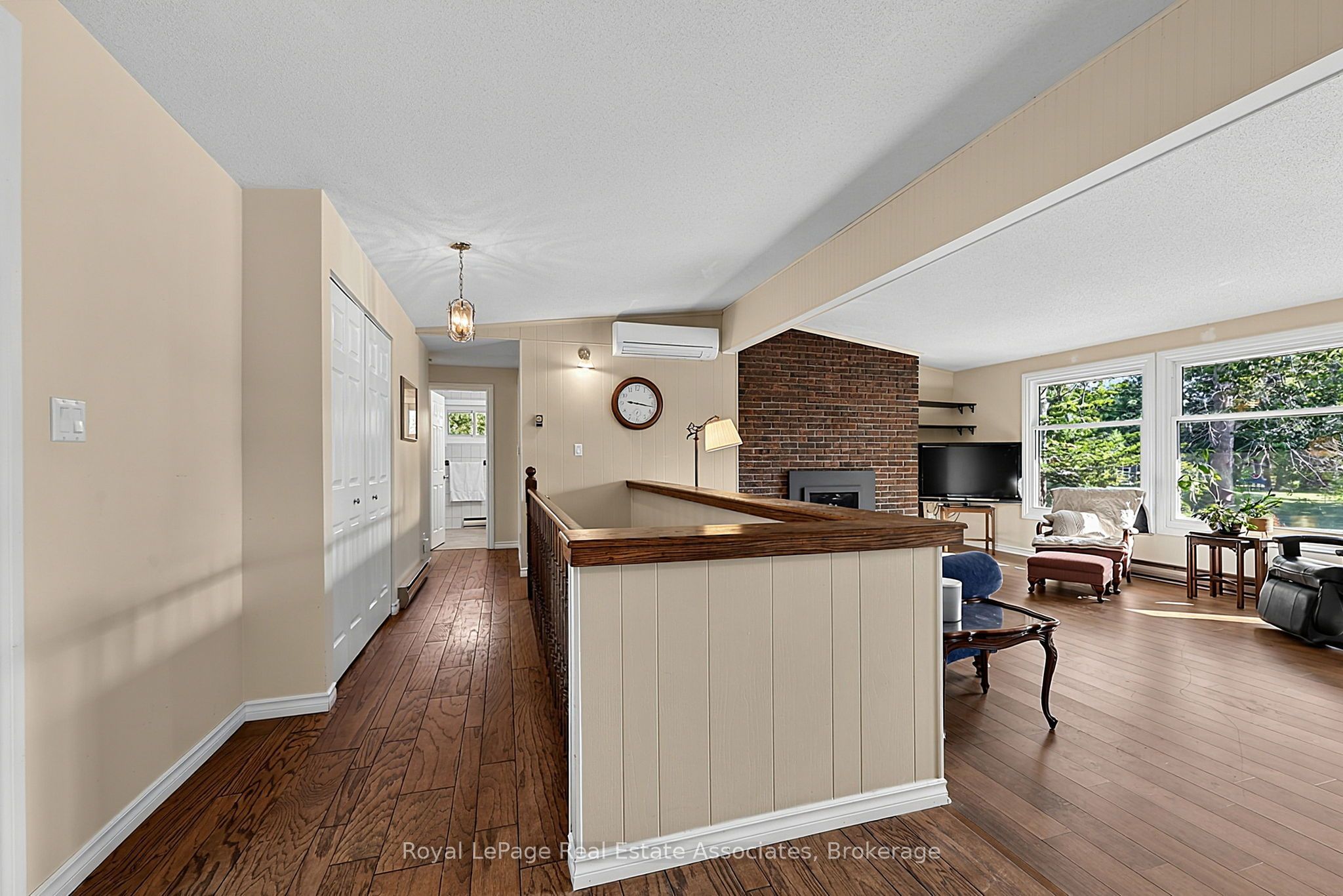 408 Mooney Crescent Property Photo 6