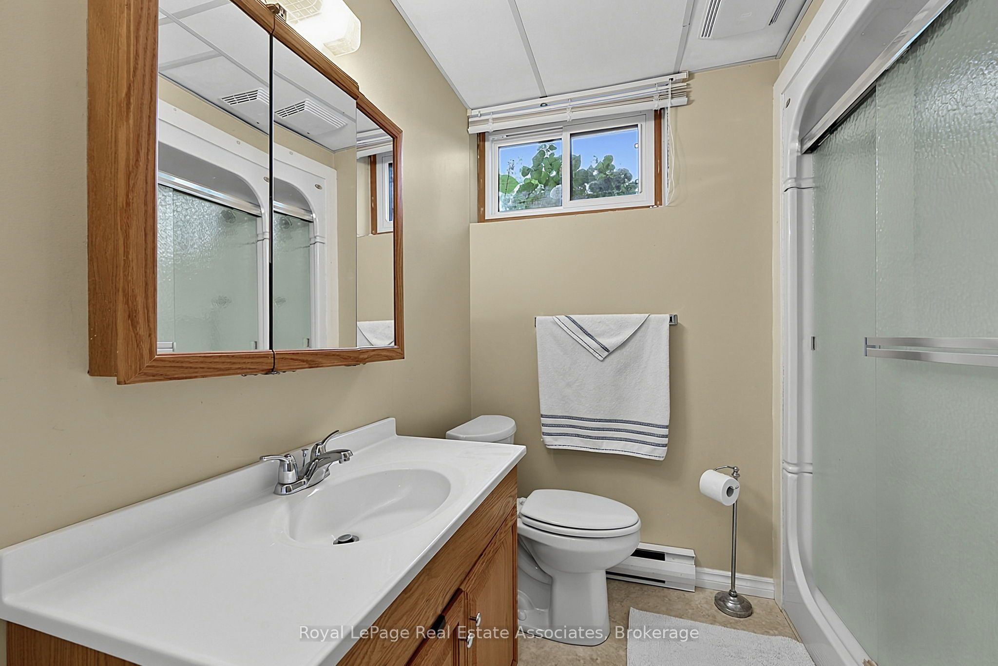 408 Mooney Crescent Property Photo 28
