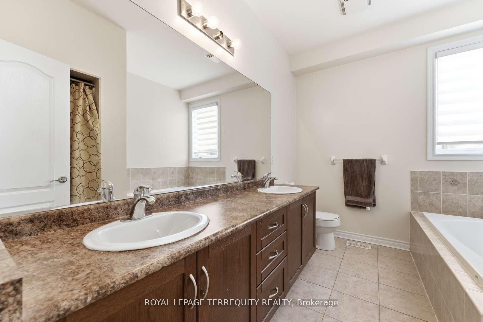 10 Culham Trail Property Photo 26