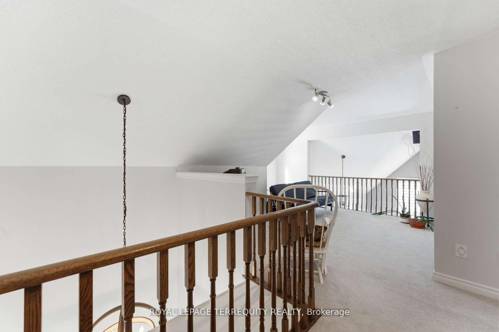 10 Culham Trail Property Photo 28