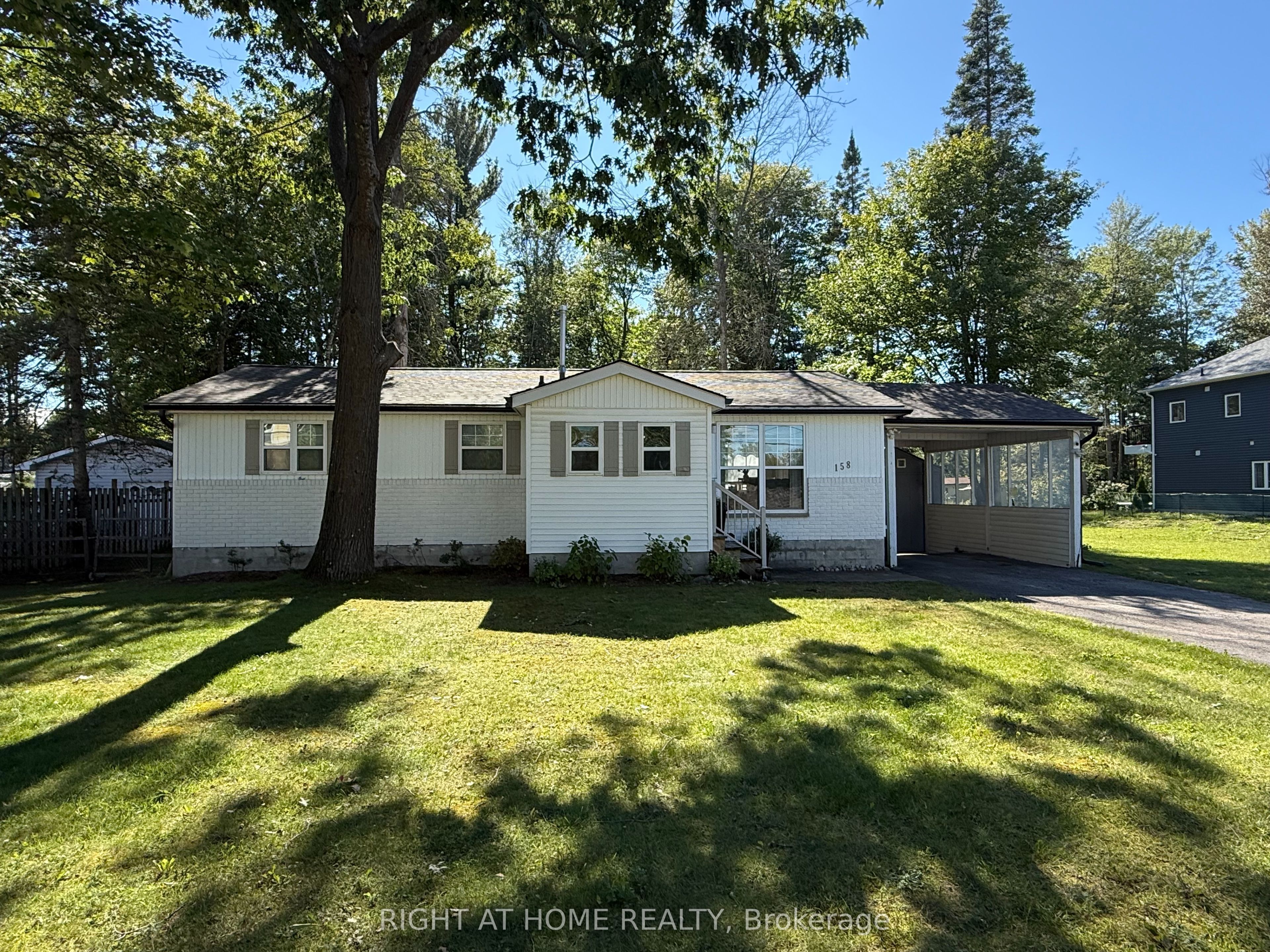 158 Zoo Park Road Property Photo 1
