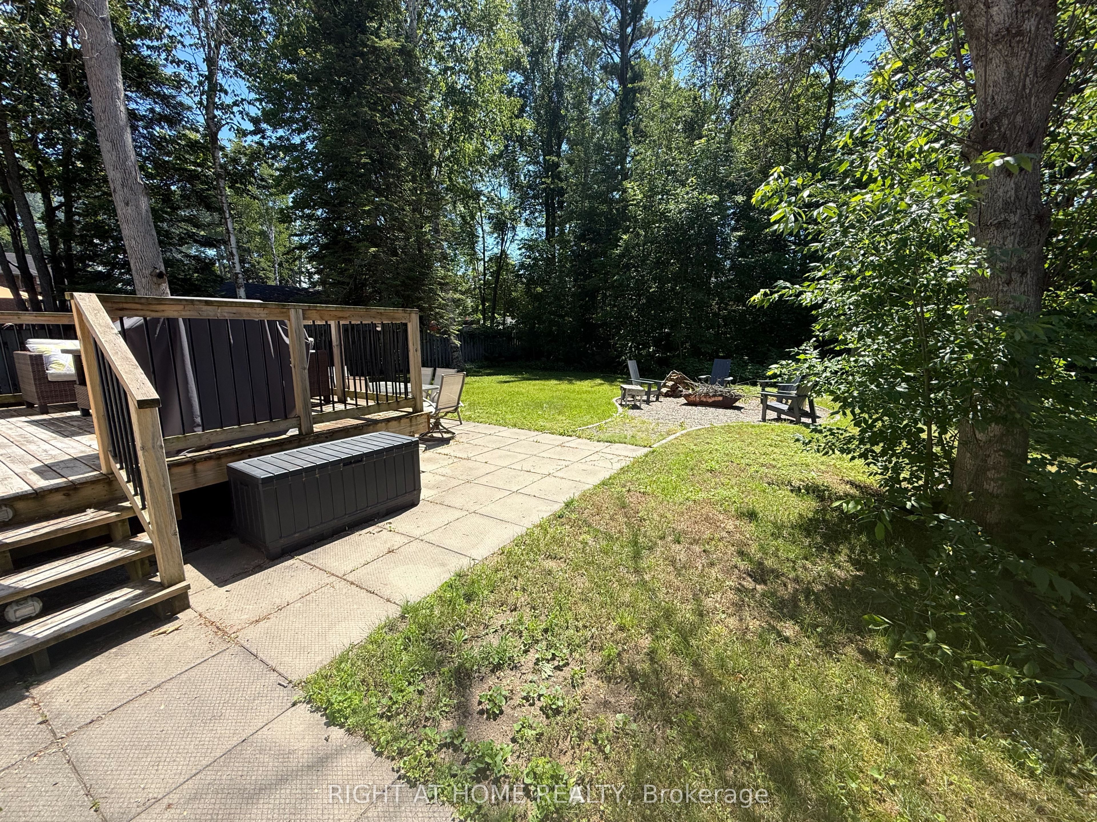 158 Zoo Park Road Property Photo 25