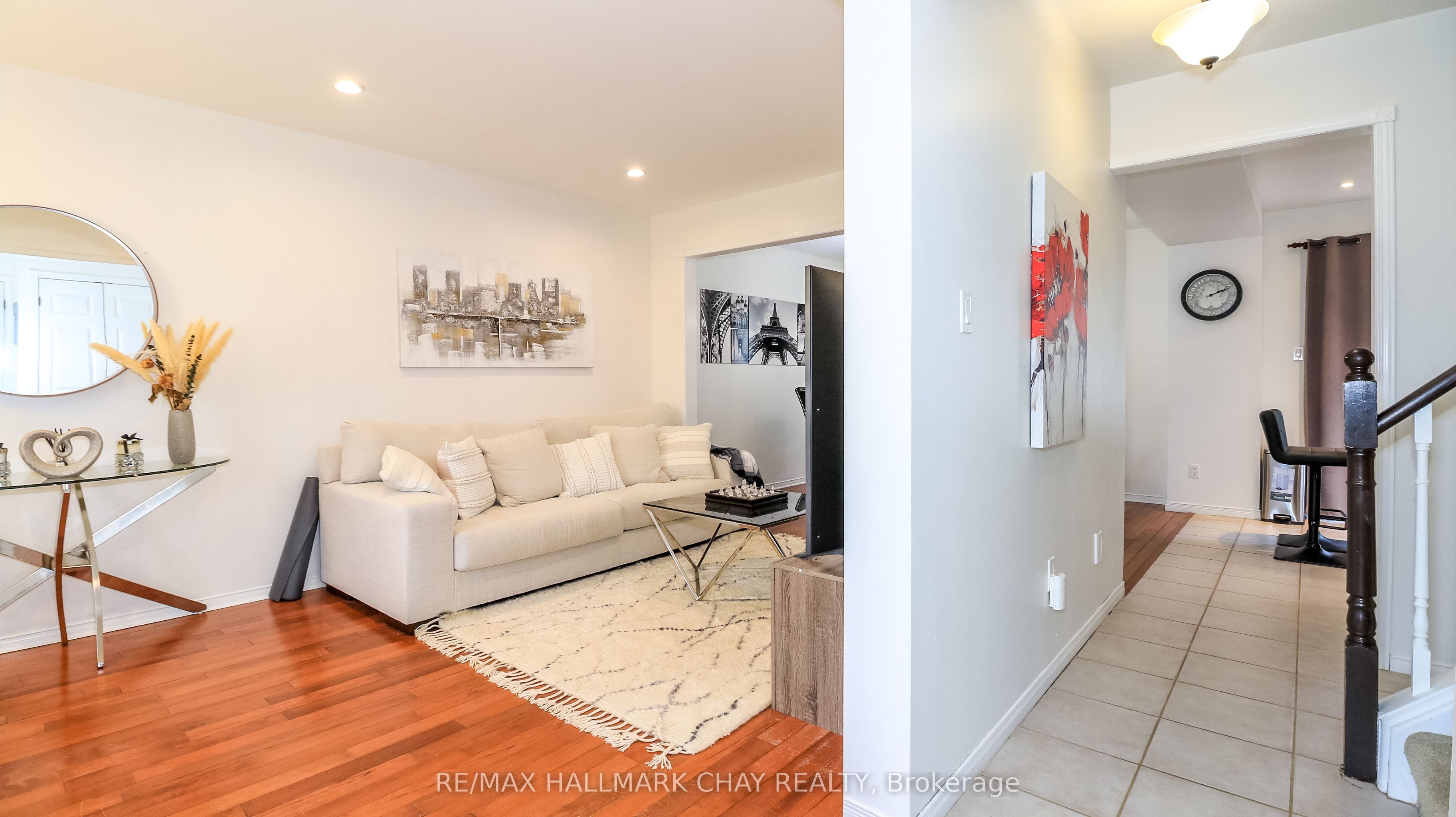 182 Kozlov Street Property Photo 9