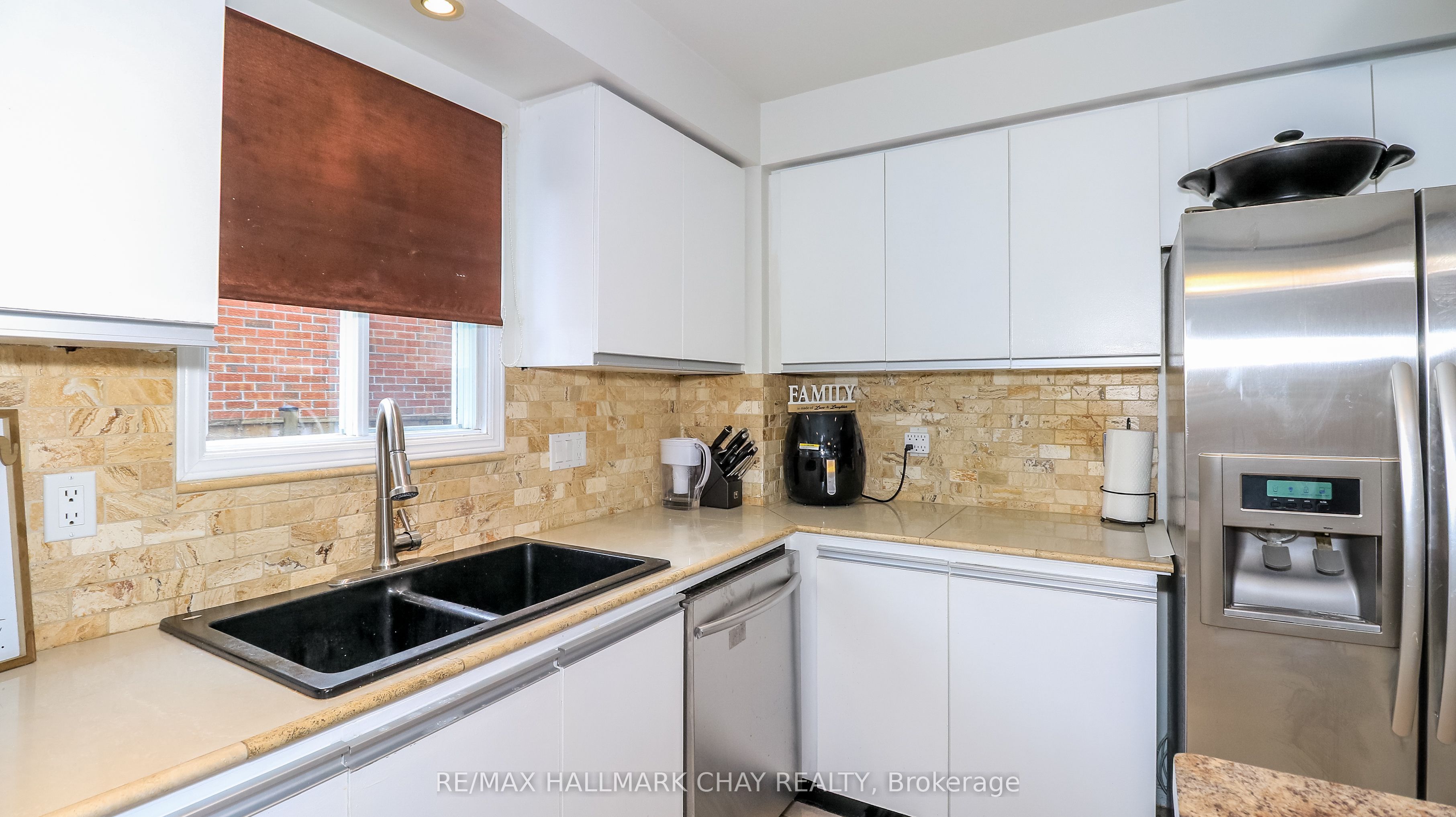 182 Kozlov Street Property Photo 17