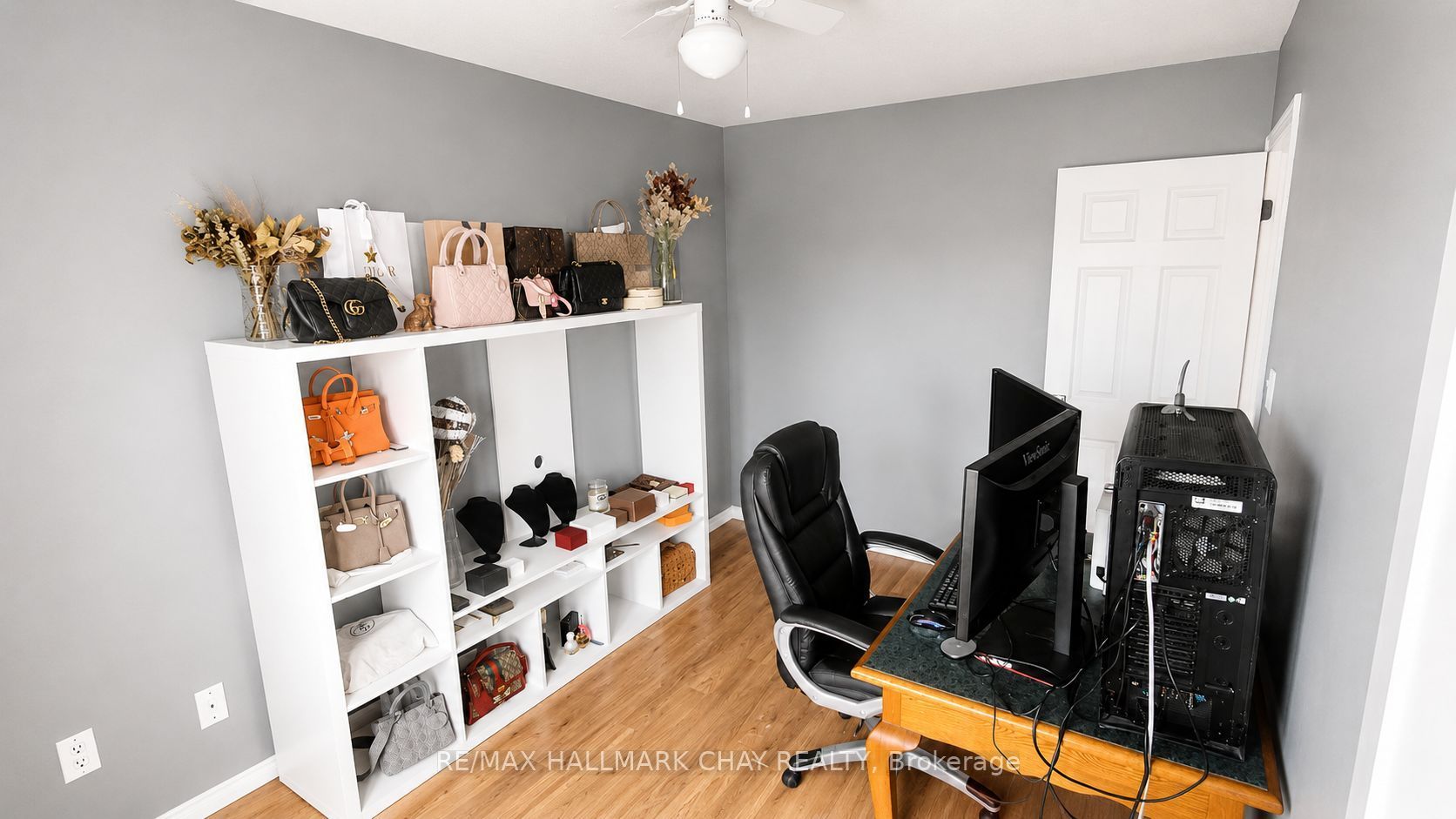 182 Kozlov Street Property Photo 33