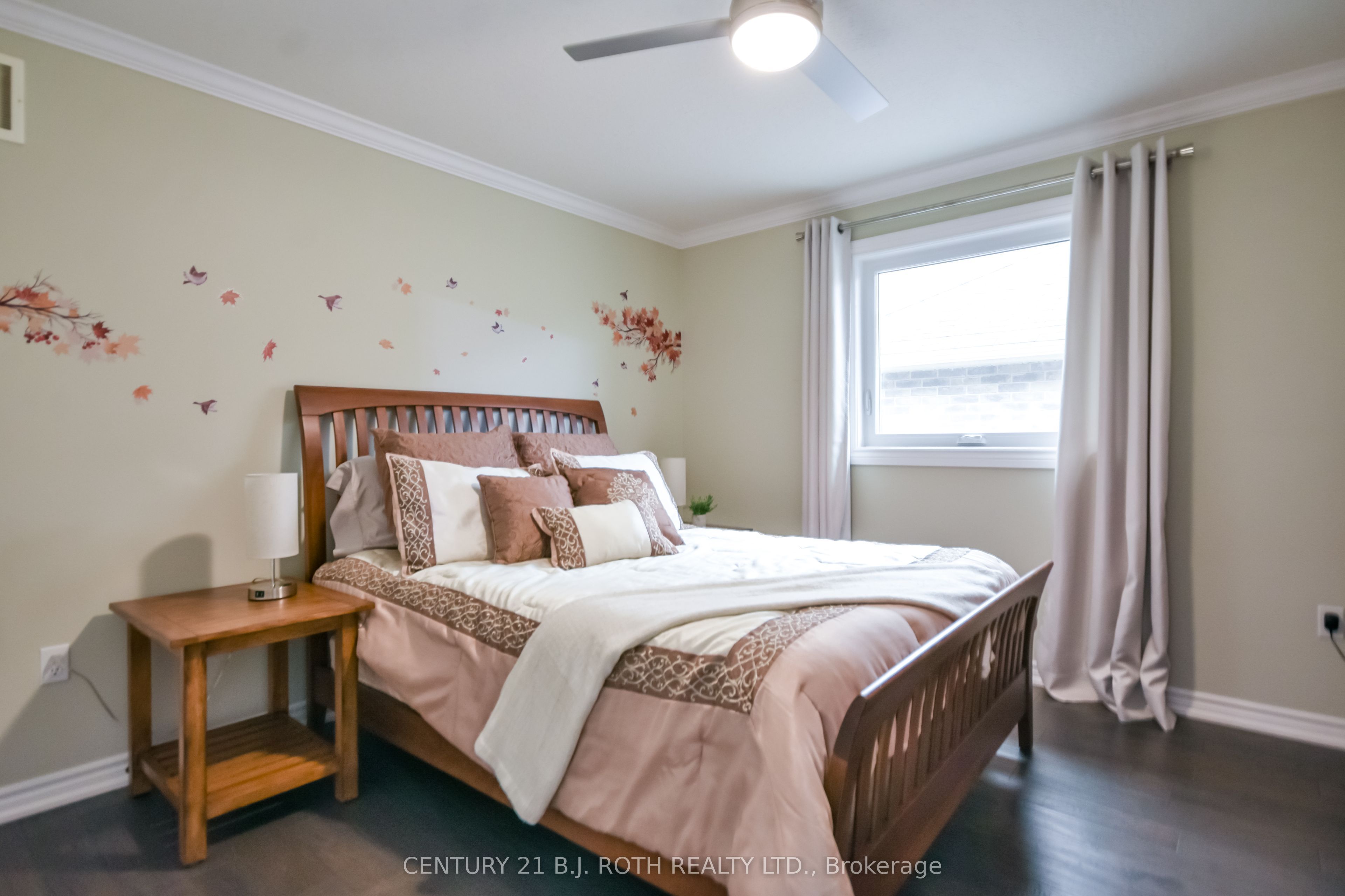 20 Falcon Crescent Property Photo 27
