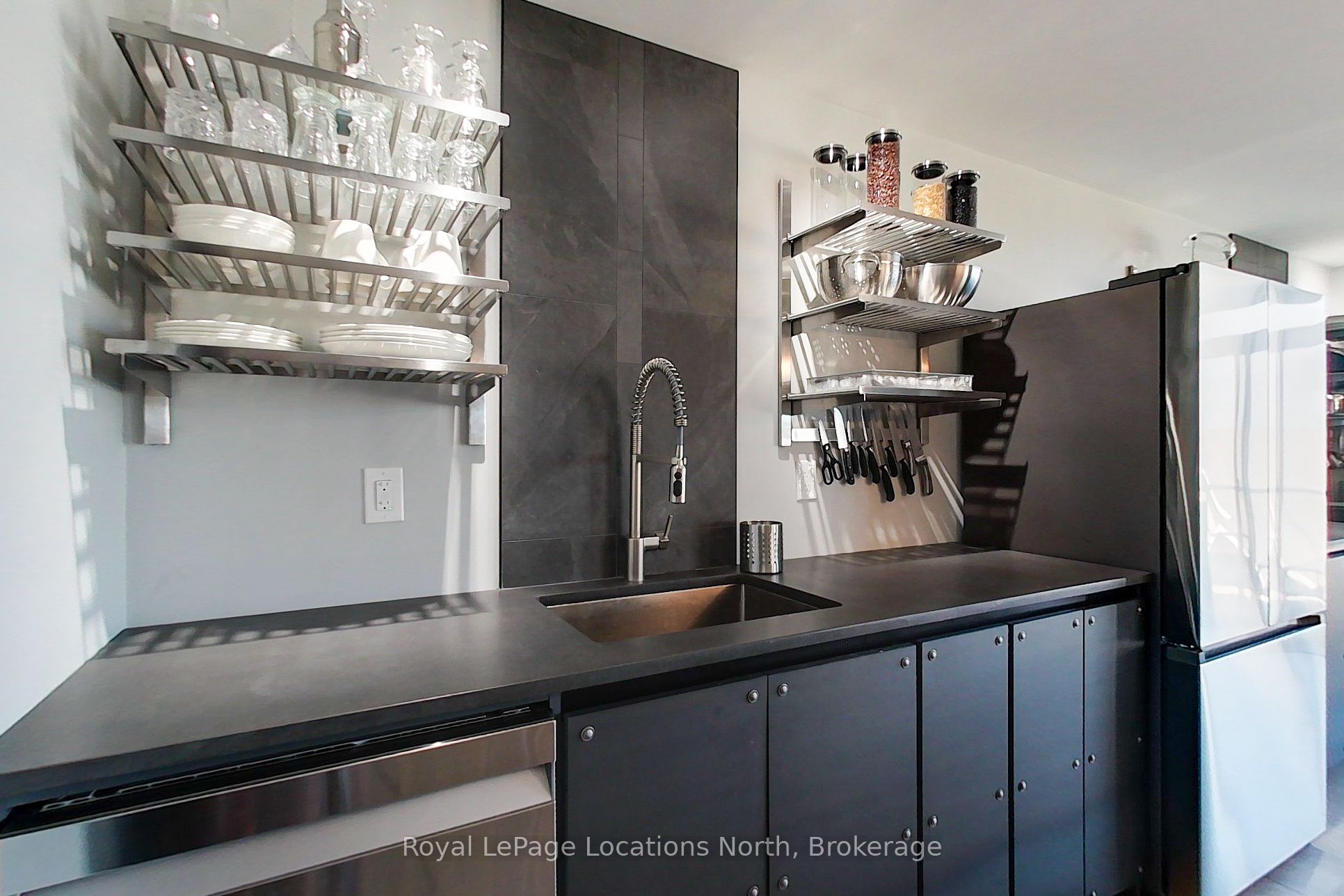 1 Shipyard Lane 303 Property Photo 16