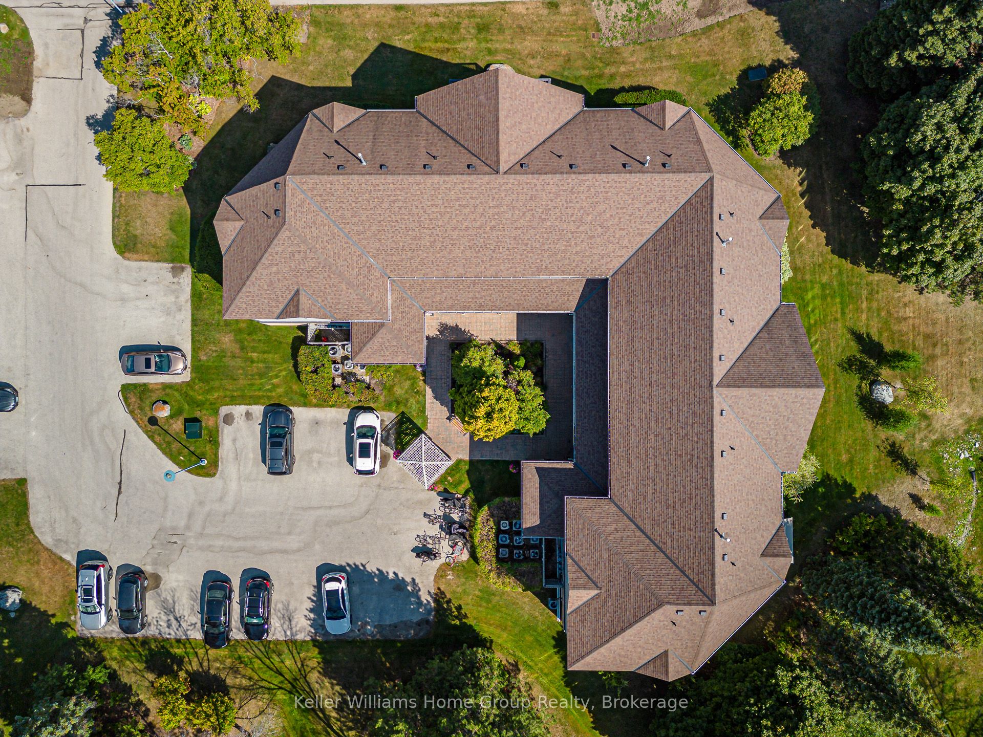 711 Johnston Park Avenue Property Photo 4
