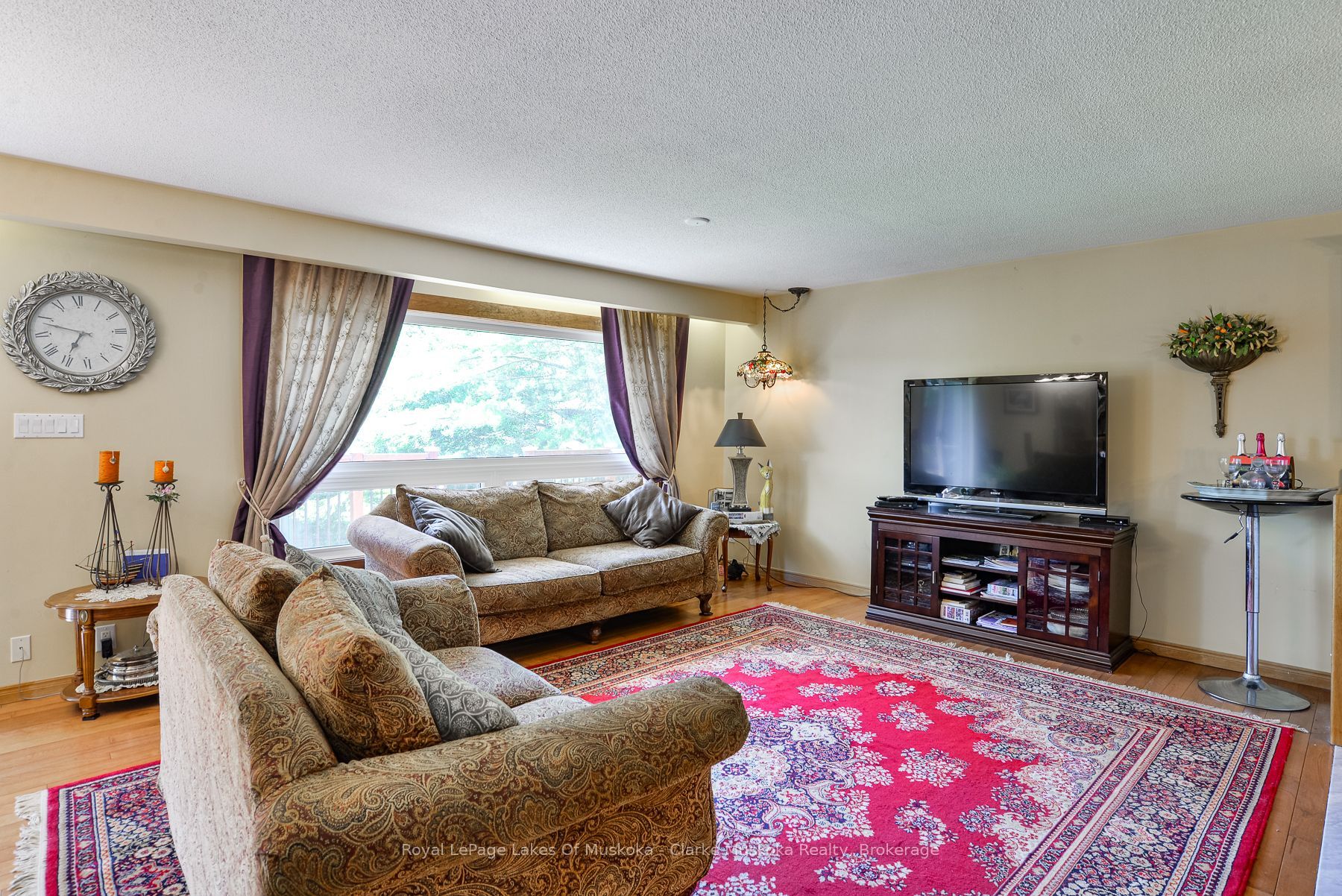 1887 Ellis Road Property Photo 7