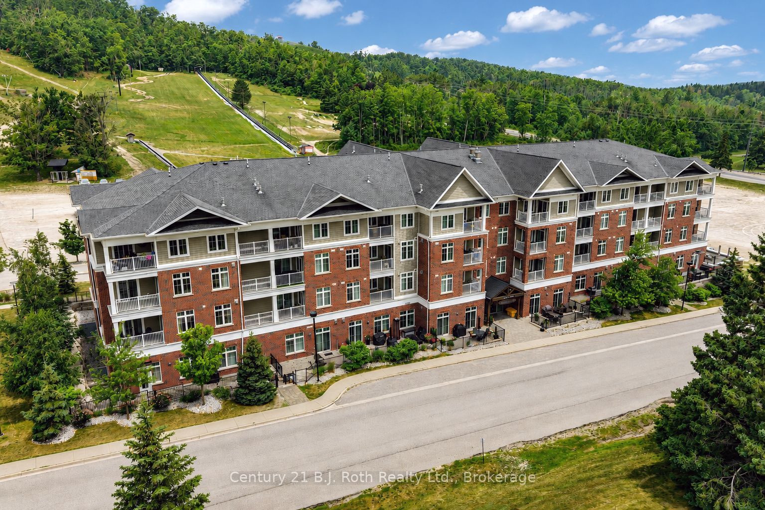 40 Horseshoe Boulevard Suite 206 Property Photo 1
