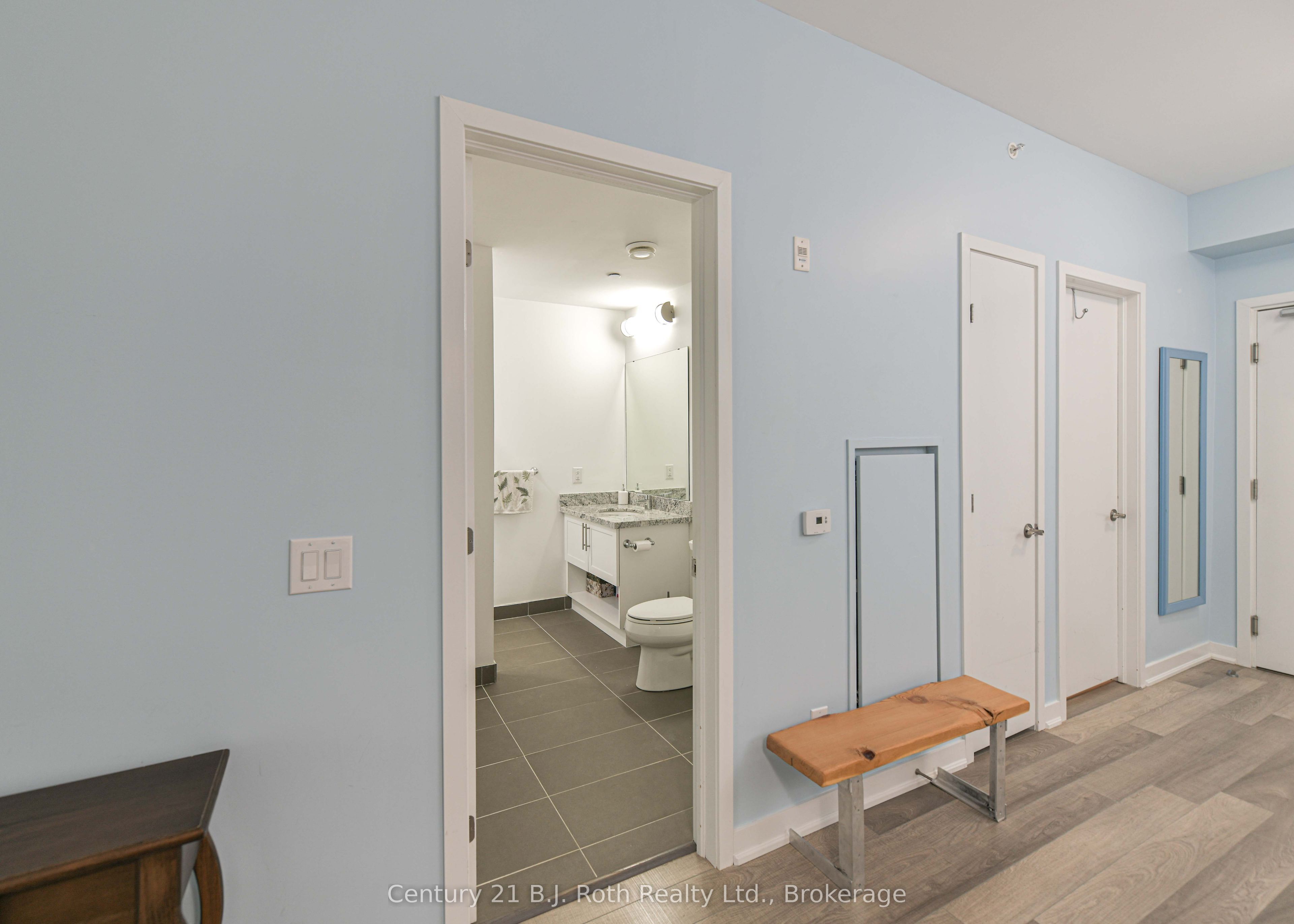 40 Horseshoe Boulevard Suite 206 Property Photo 17