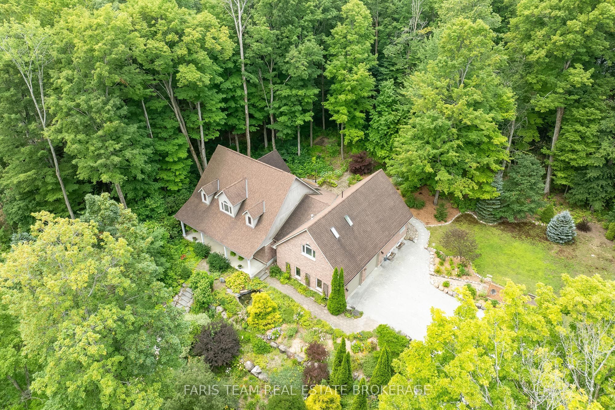 105 Copeland Creek Drive Property Photo 5