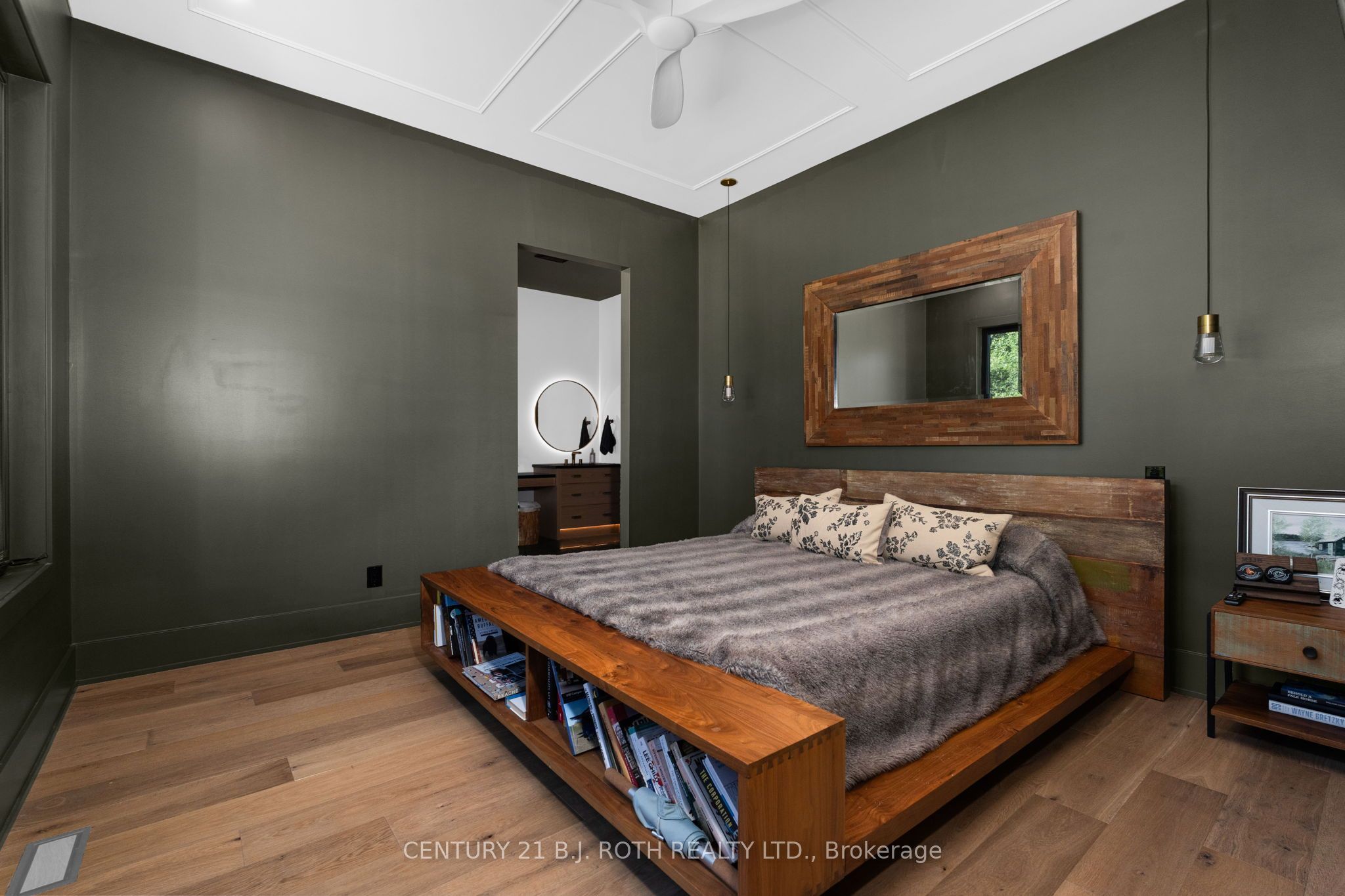 2224 Rainbow Valley Road W Property Photo 14