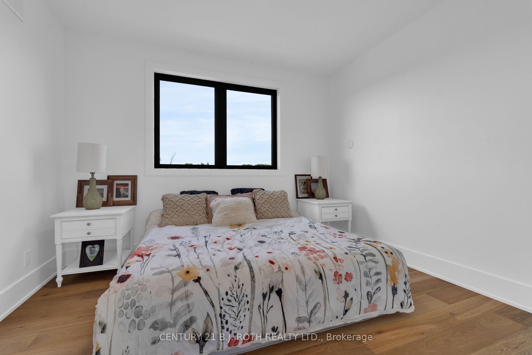 2224 Rainbow Valley Road W Property Photo 19