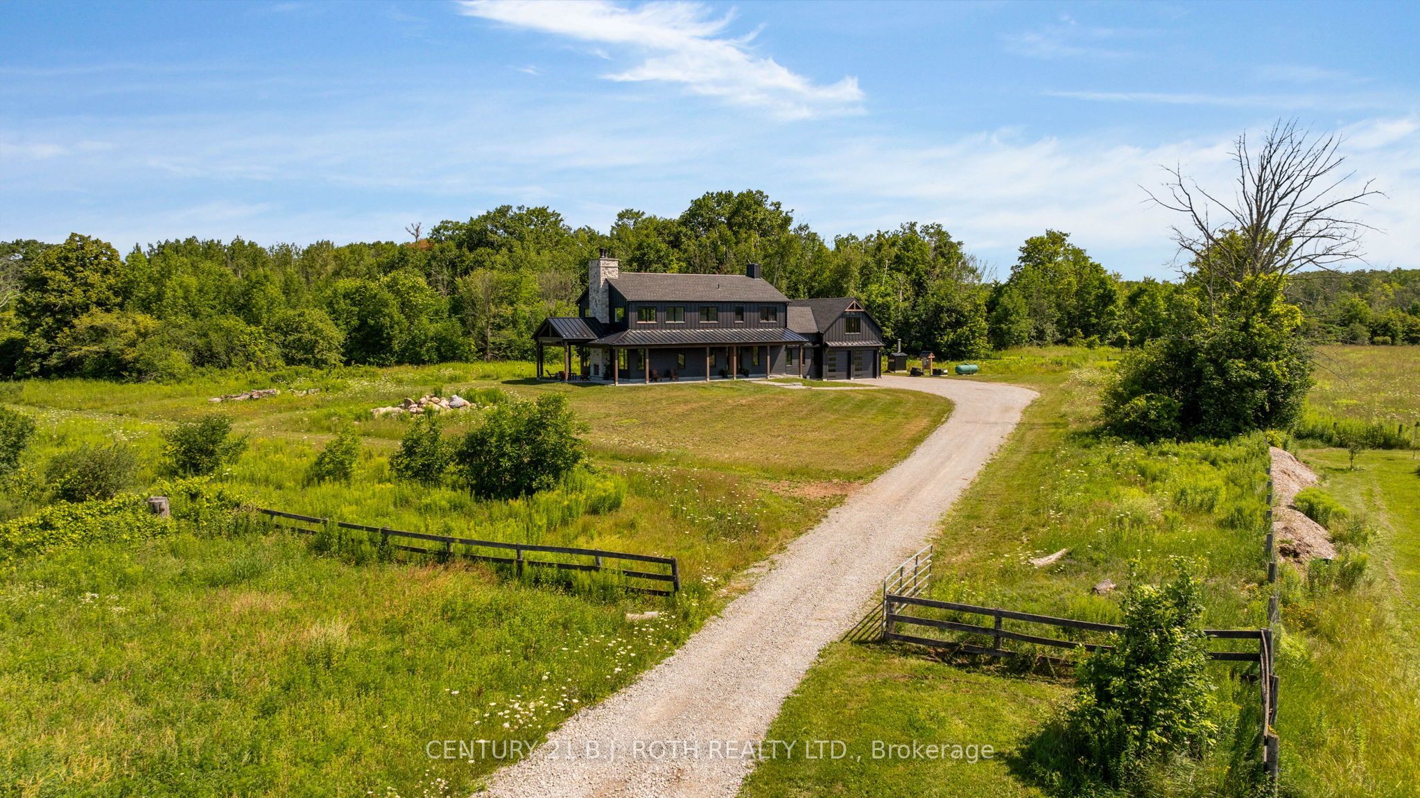 2224 Rainbow Valley Road W Property Photo 27