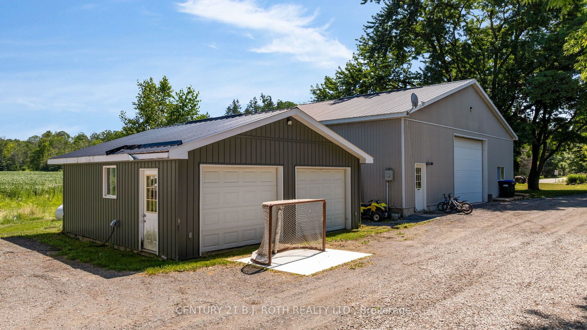2224 Rainbow Valley Road W Property Photo 32
