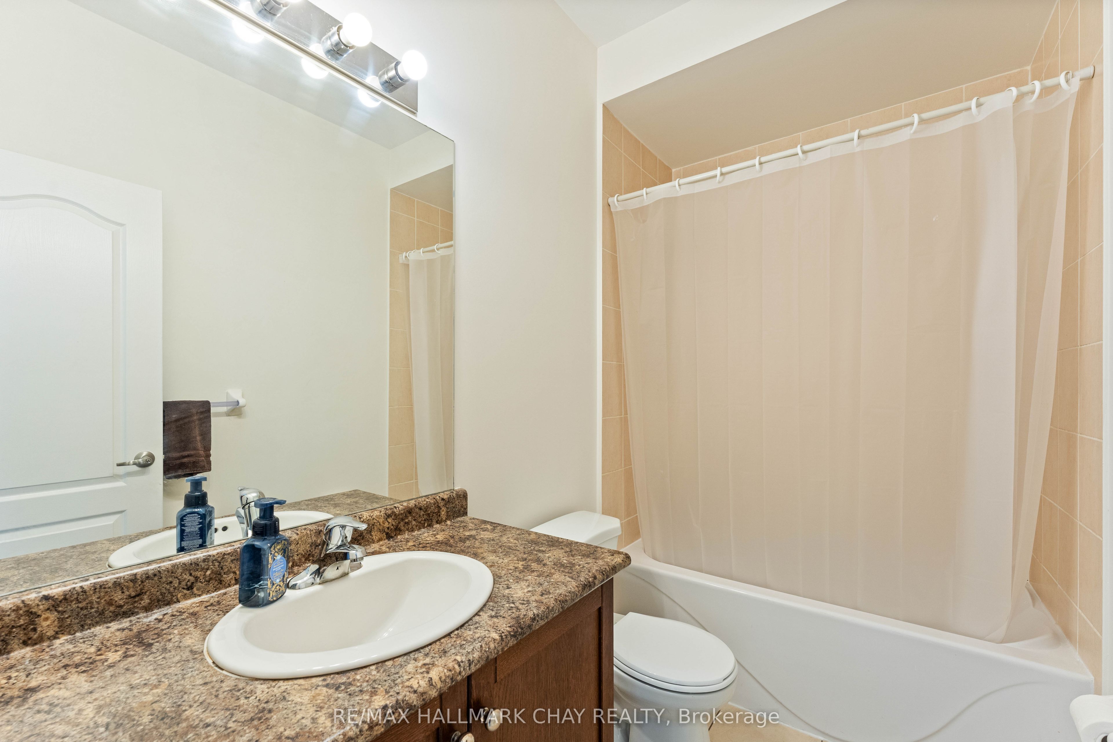 36 Starboard Circle Property Photo 18