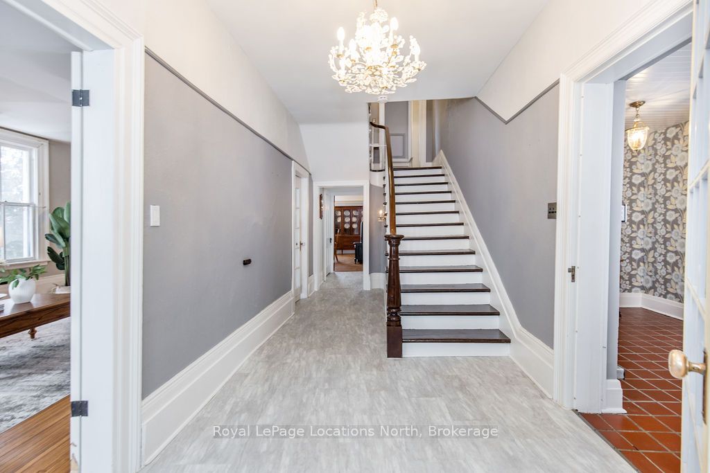 29 Tecumseth Street Property Photo 5