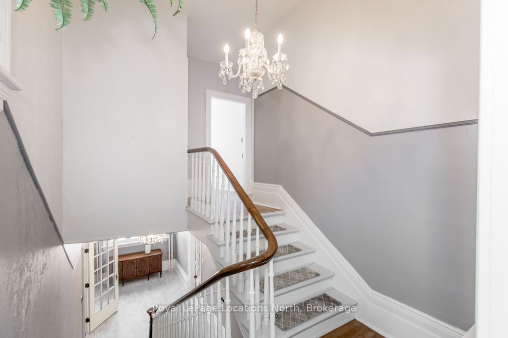 29 Tecumseth Street Property Photo 18