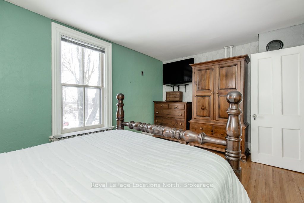 29 Tecumseth Street Property Photo 28