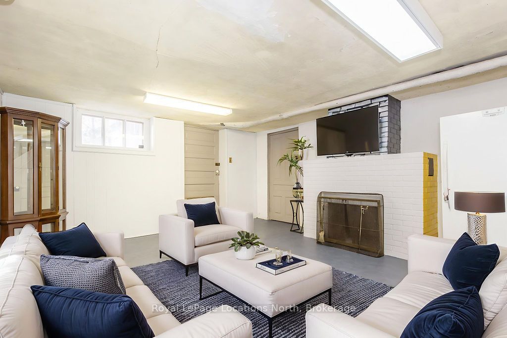 29 Tecumseth Street Property Photo 38