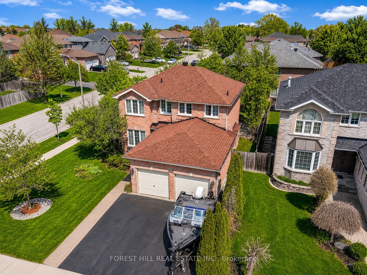 196 Sproule Drive Property Photo 3