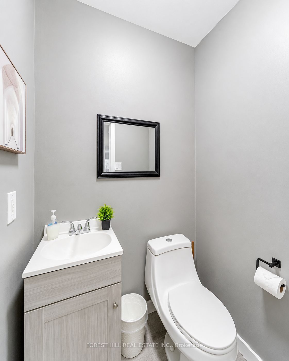 196 Sproule Drive Property Photo 16