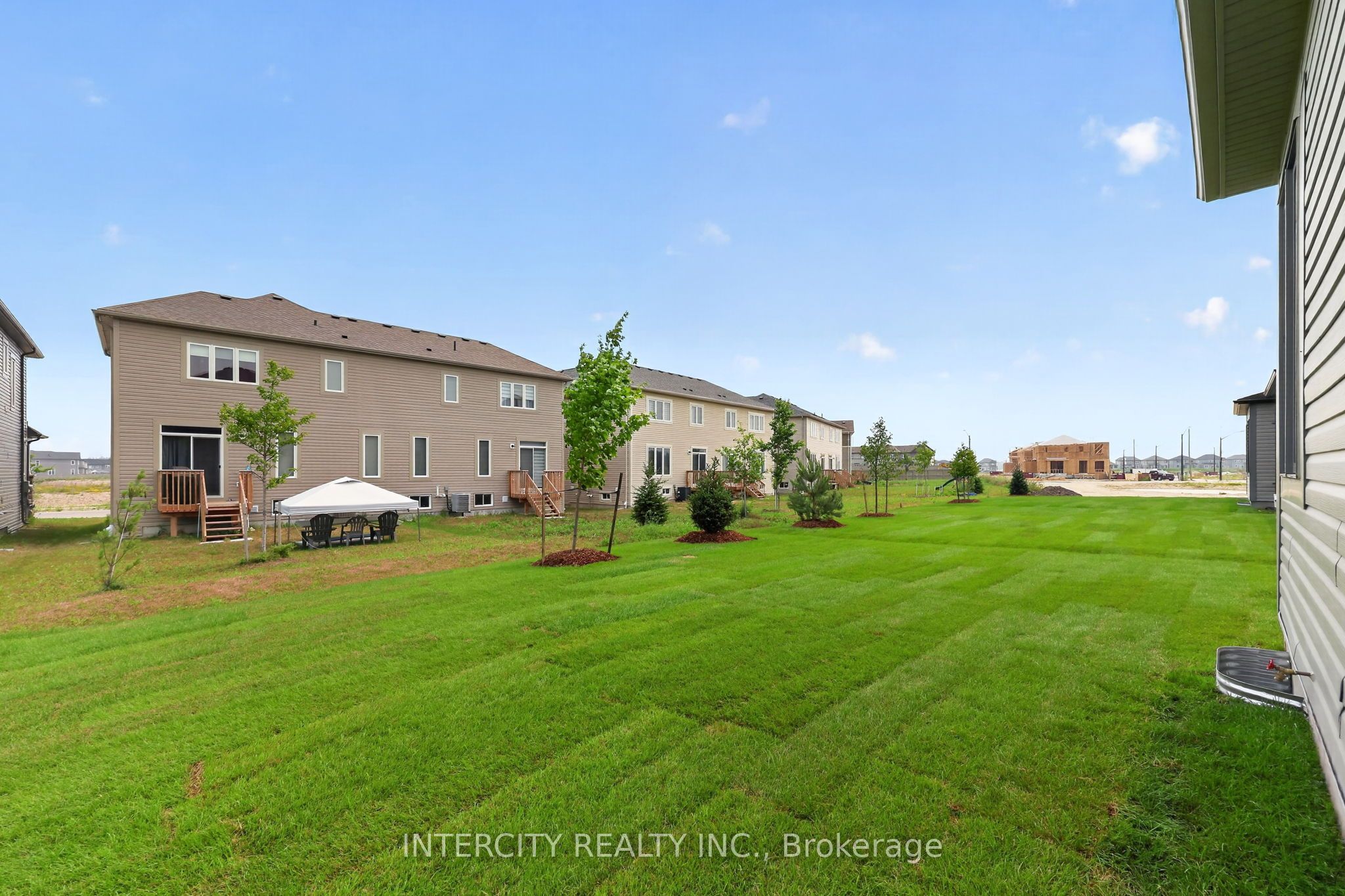16 Legacy Circle Property Photo 45