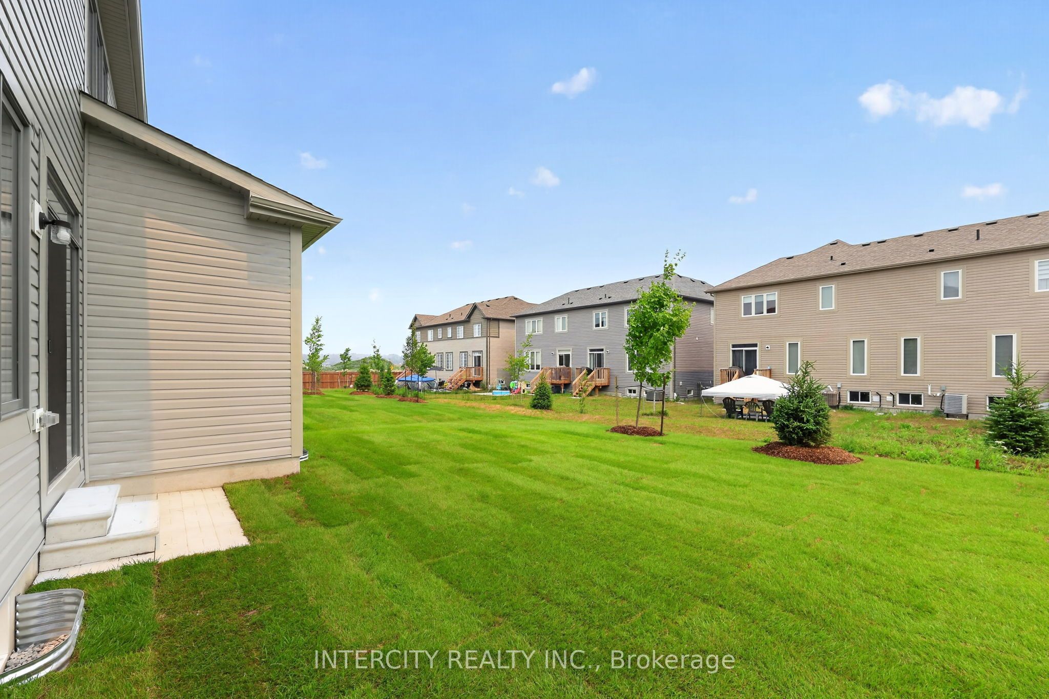 16 Legacy Circle Property Photo 48
