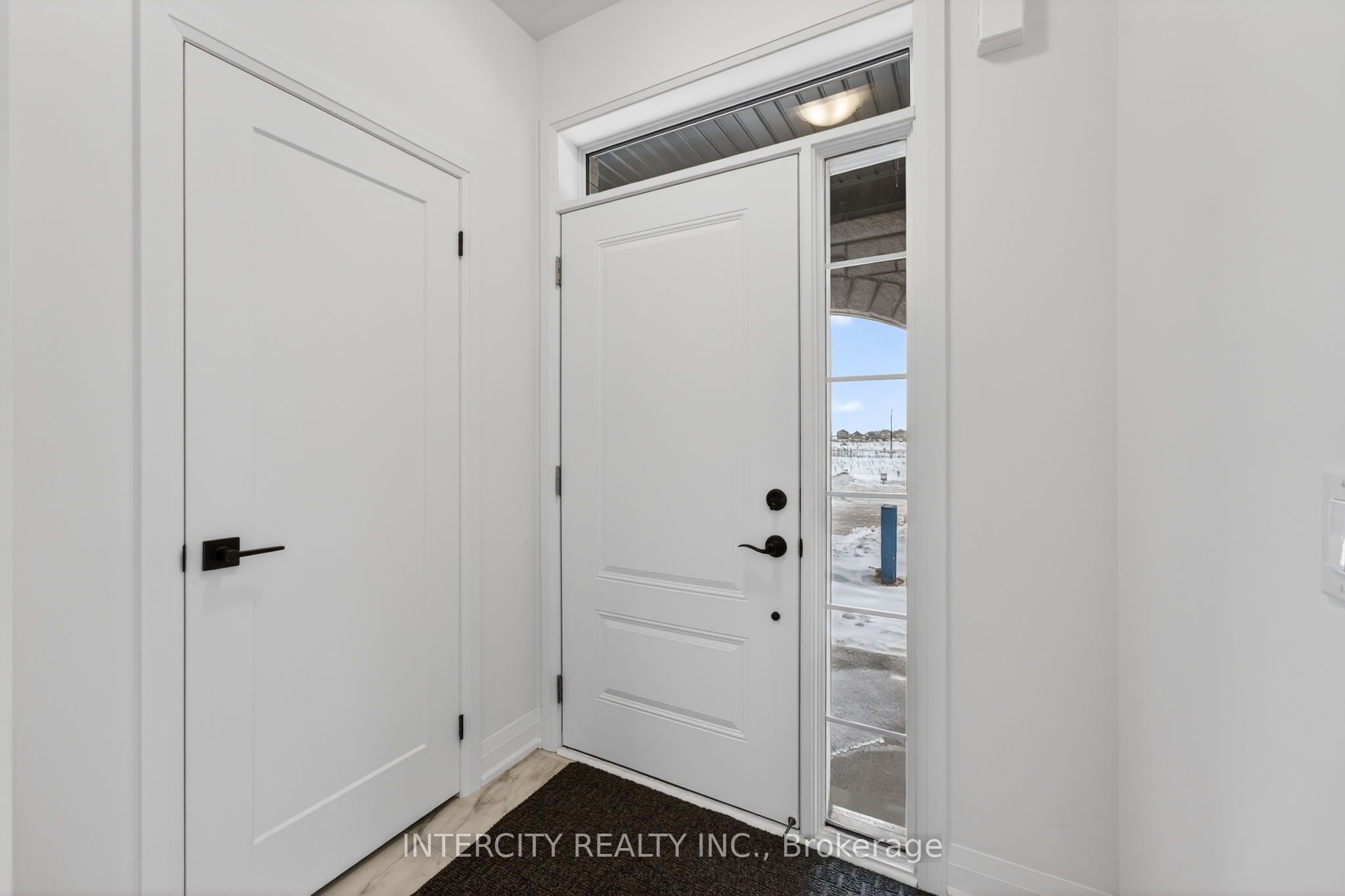 38 Legacy Circle Property Photo 7