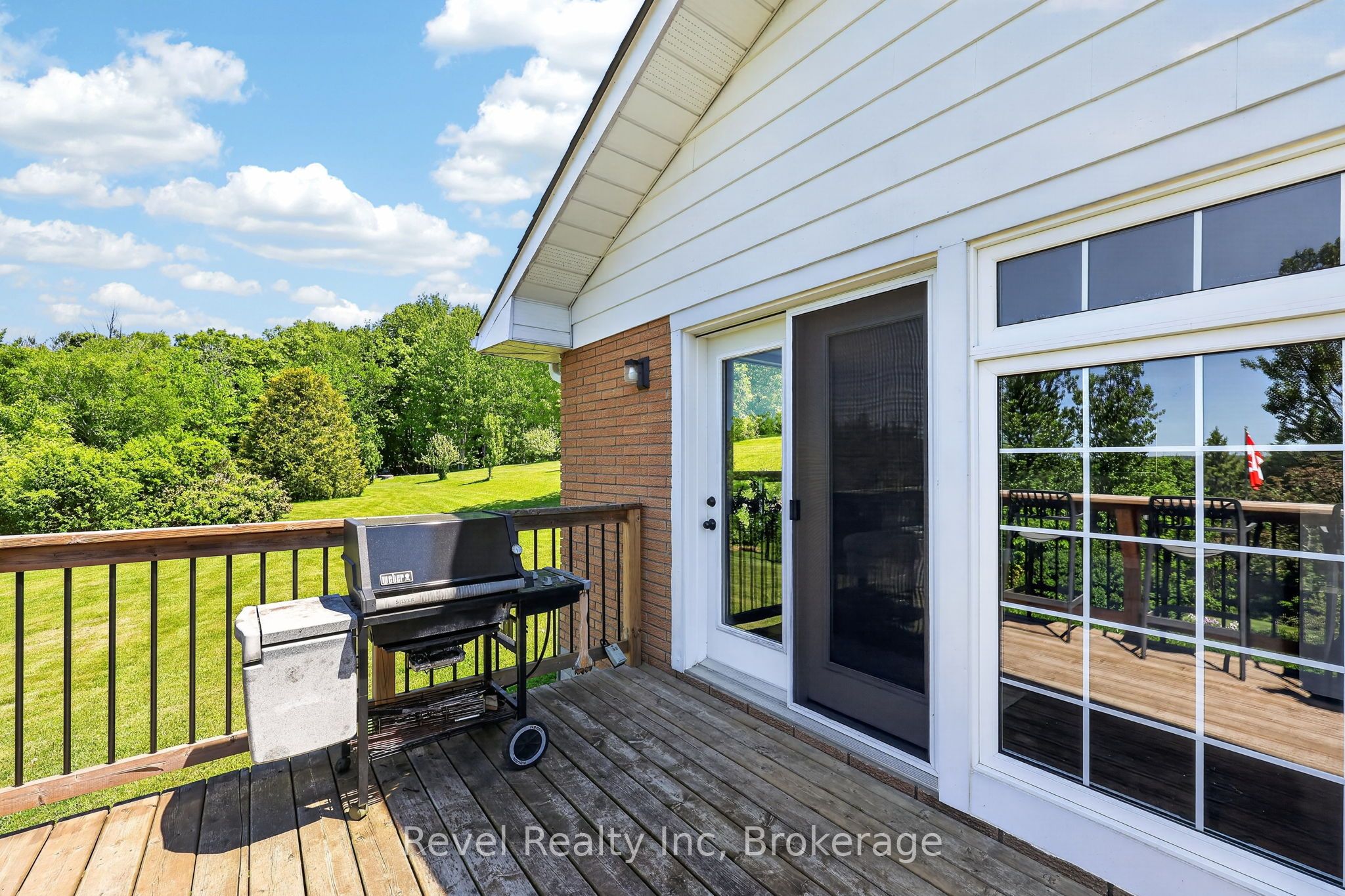 2391 Rumney Road Property Photo 7