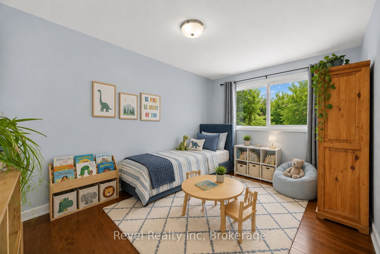 2391 Rumney Road Property Photo 14