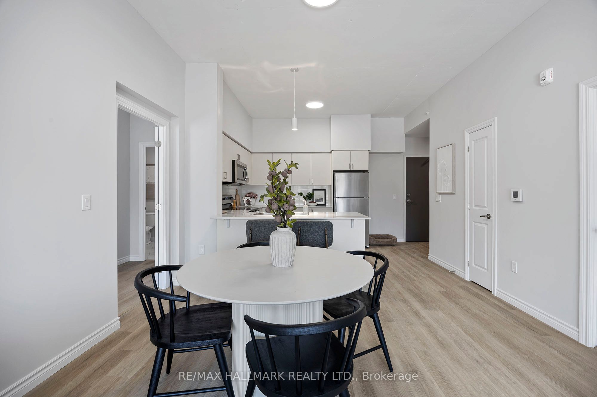 70 Dean Avenue 215 Property Photo 15