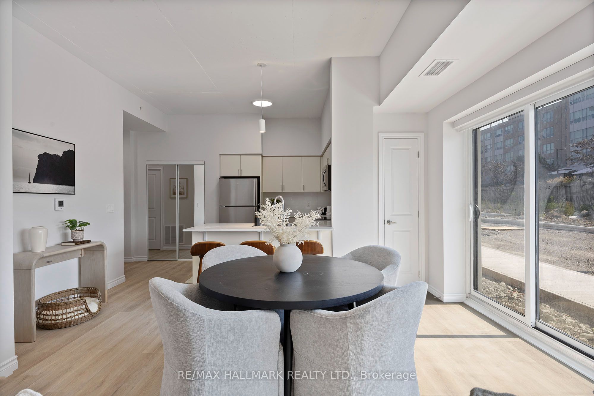 70 Dean Avenue 430 Property Photo 14