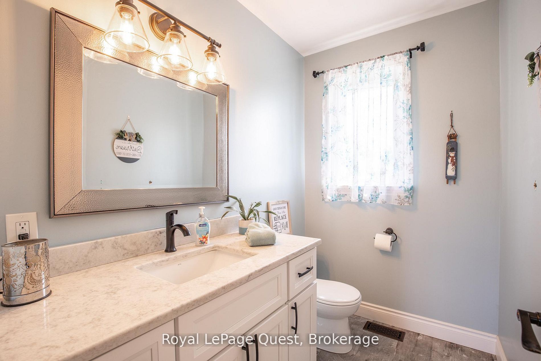 2070 Hawley Road Property Photo 15