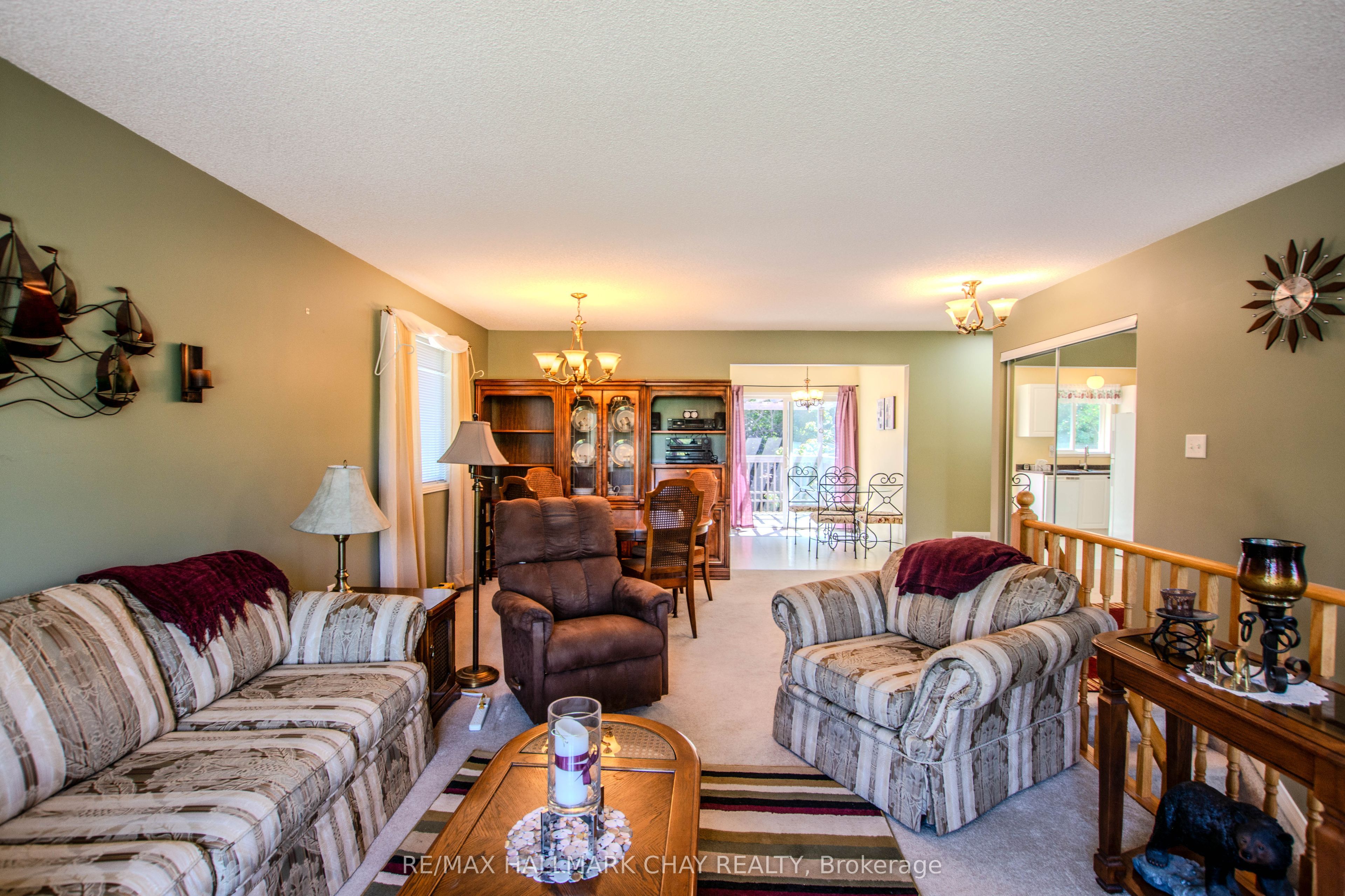 94 Sandringham Drive Property Photo 14