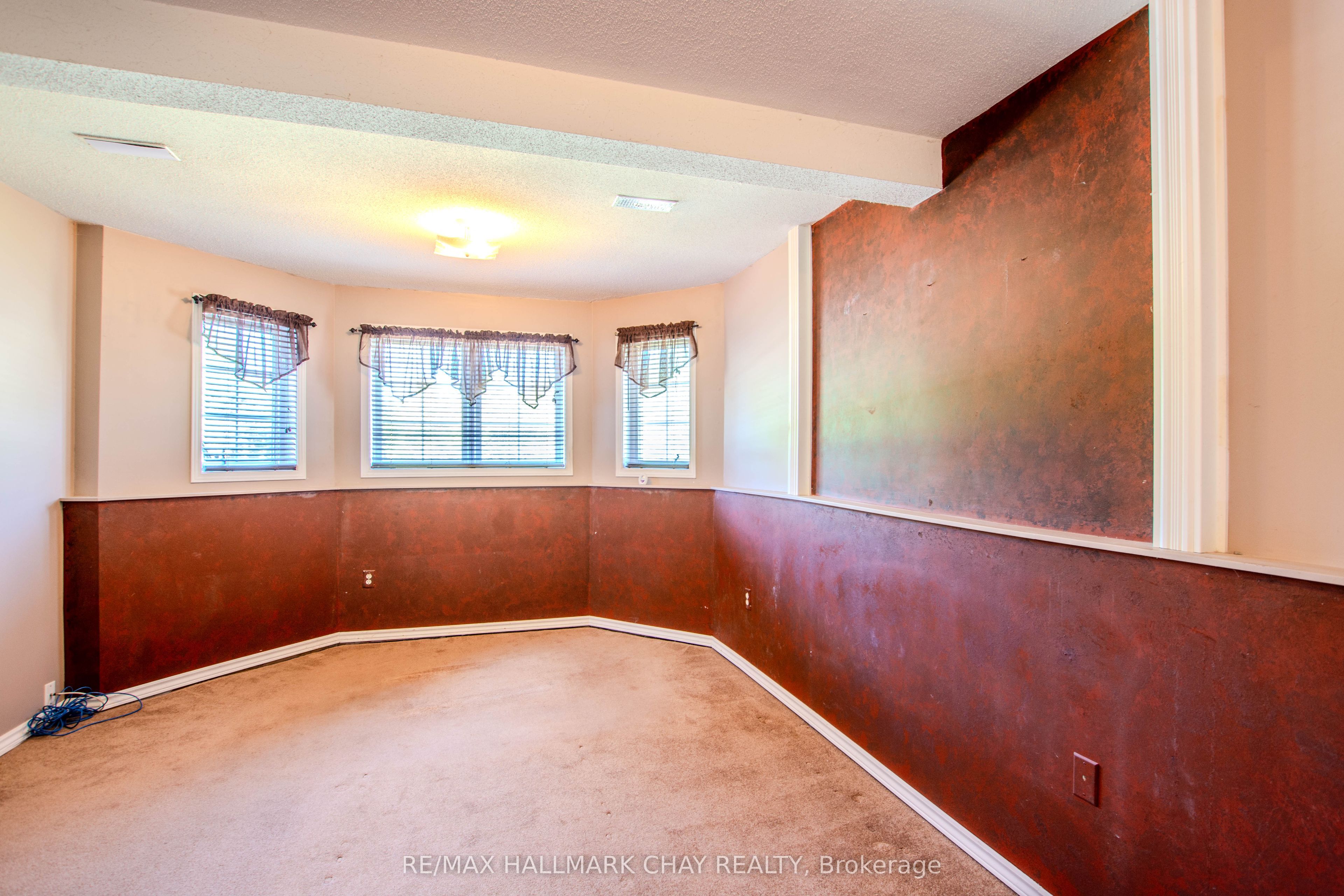 94 Sandringham Drive Property Photo 28