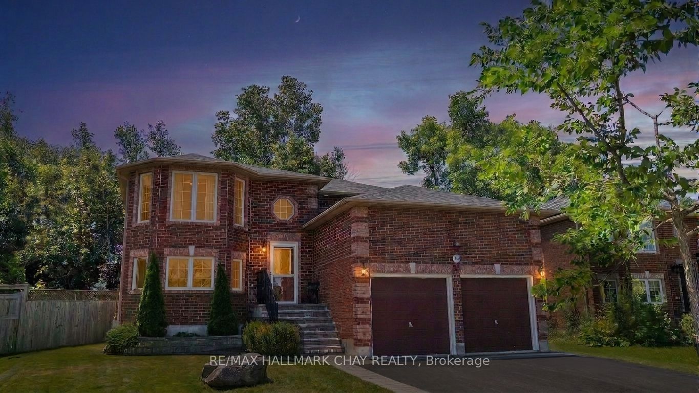94 Sandringham Drive Property Photo 39