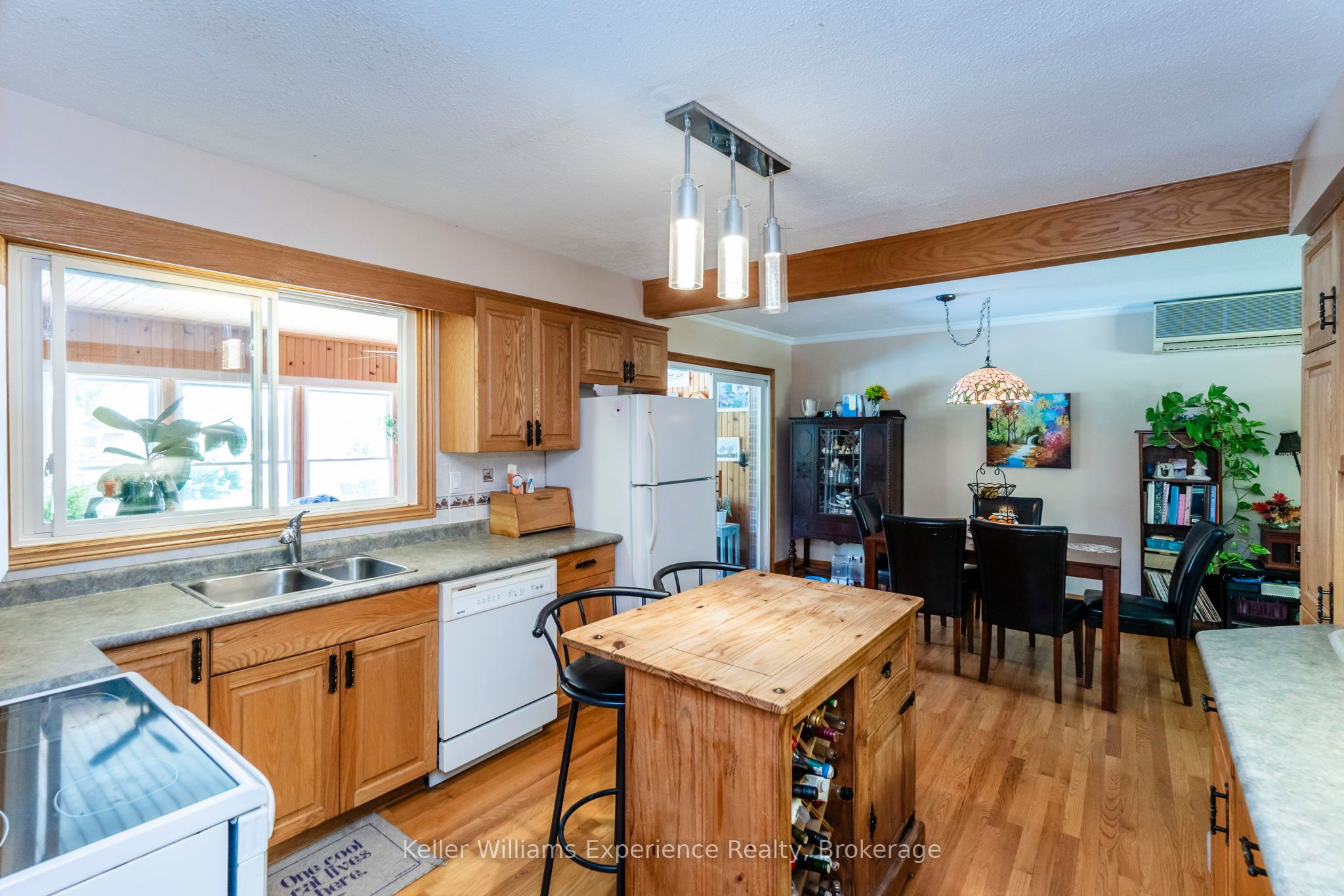 63 Lorne Avenue Property Photo 5