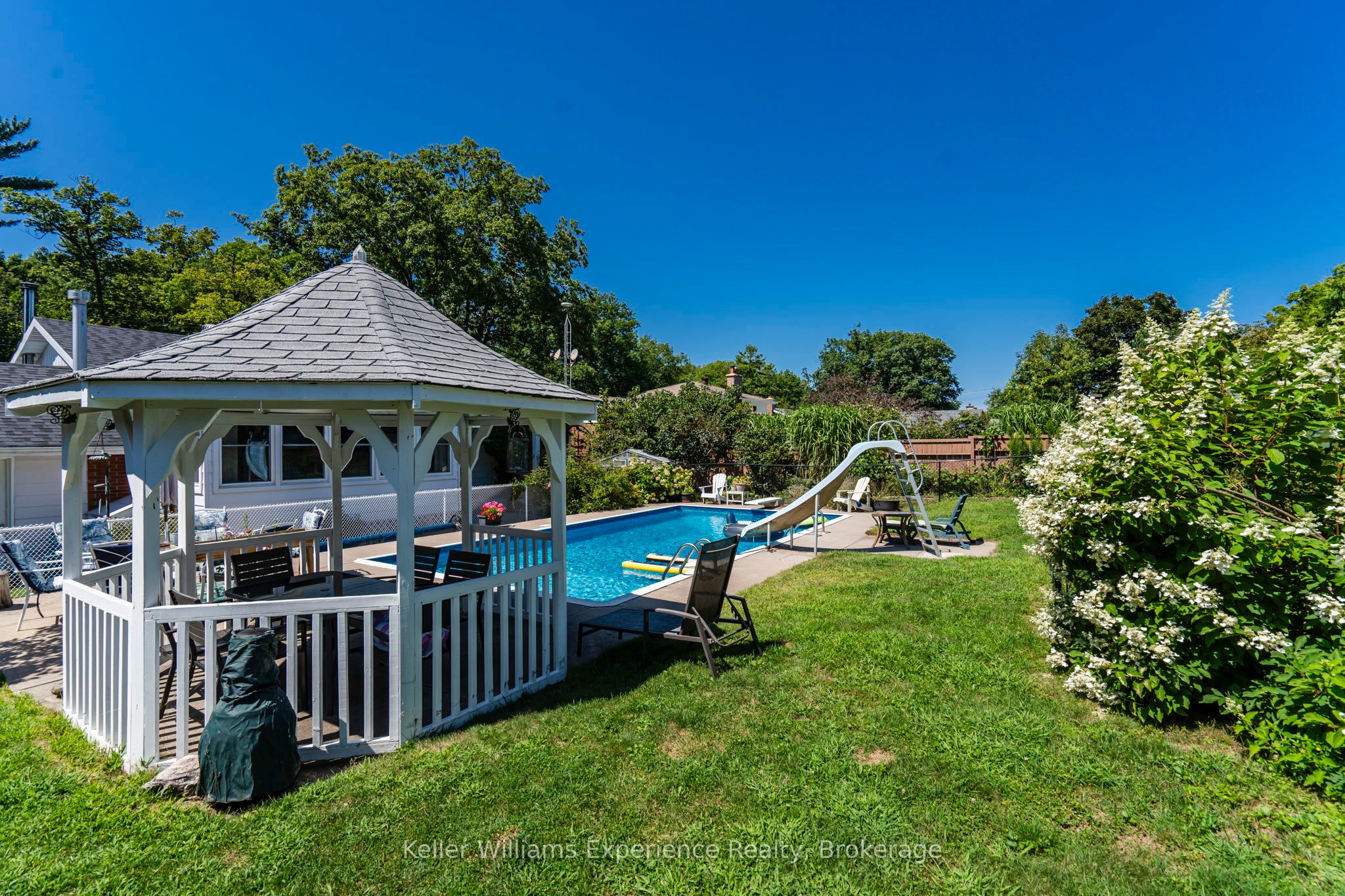 63 Lorne Avenue Property Photo 17