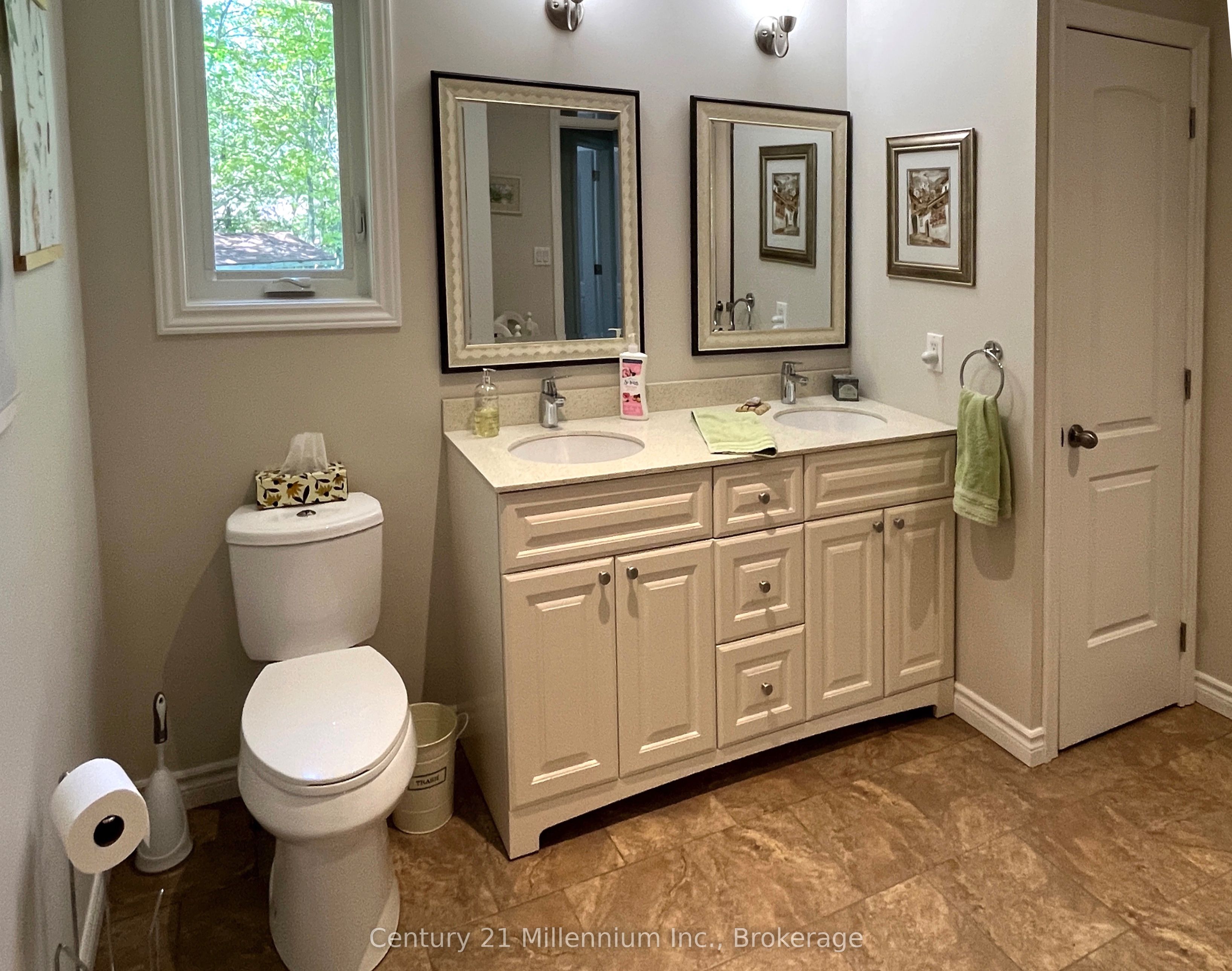 58 Cedarlane Drive Property Photo 34