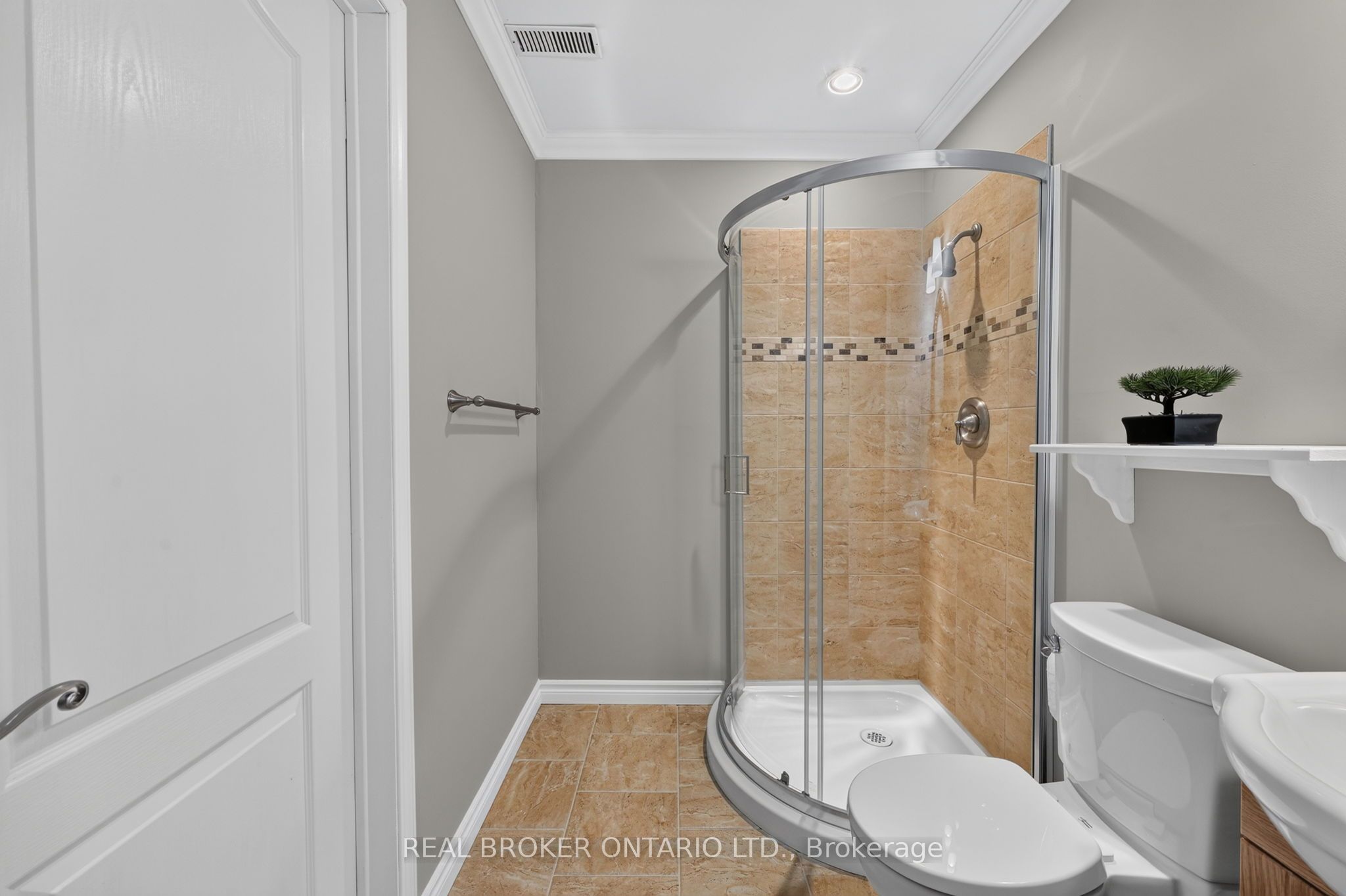 35 Bloom Crescent Property Photo 25