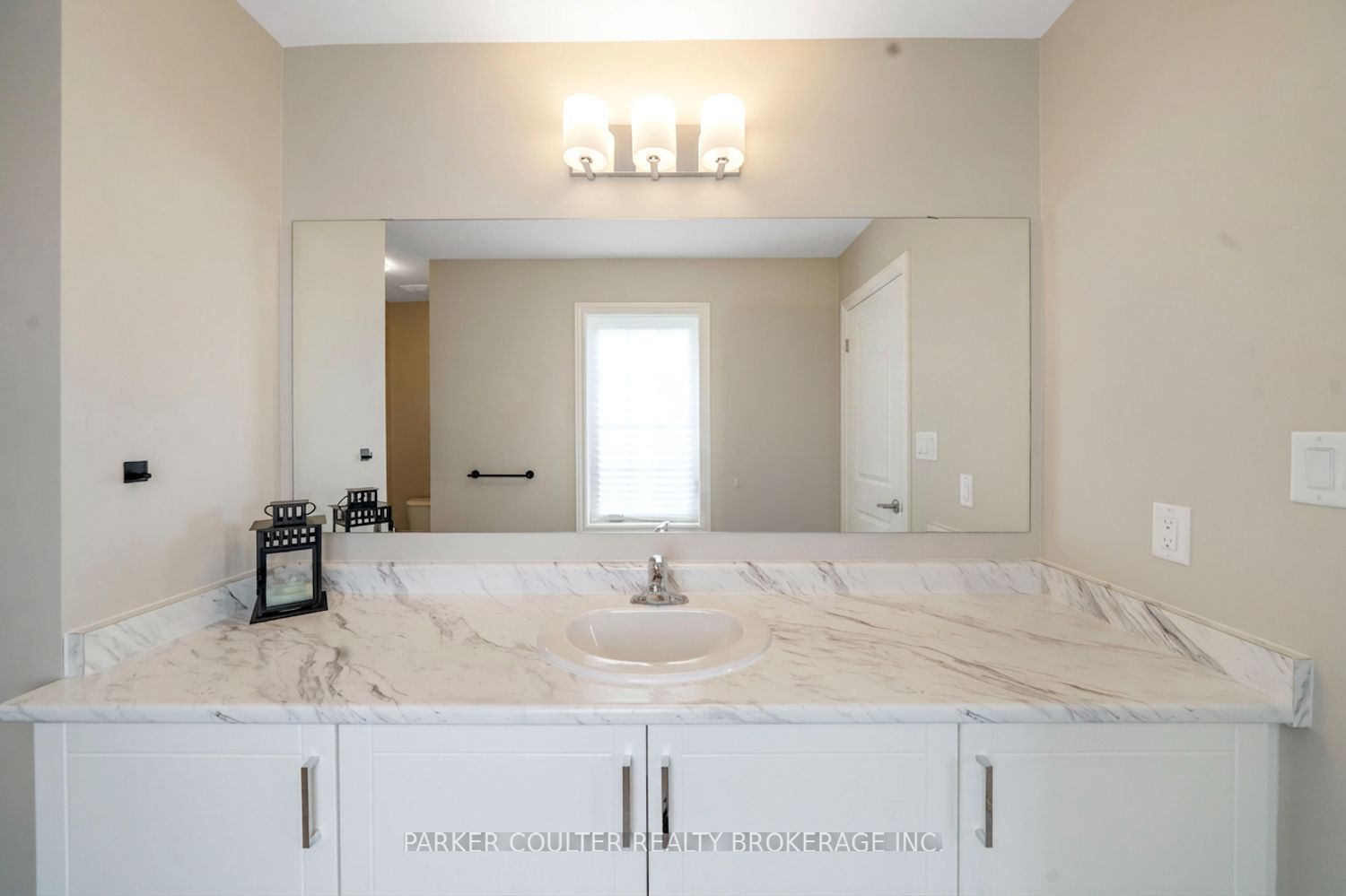 202 Clipper Drive Property Photo 41