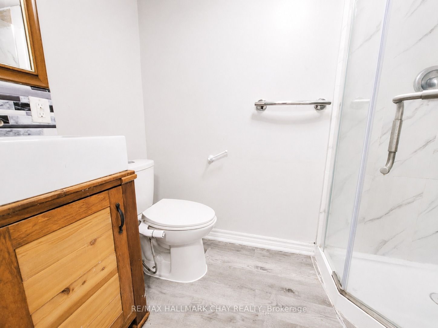 88 B Bernick Drive Lower Property Photo 13