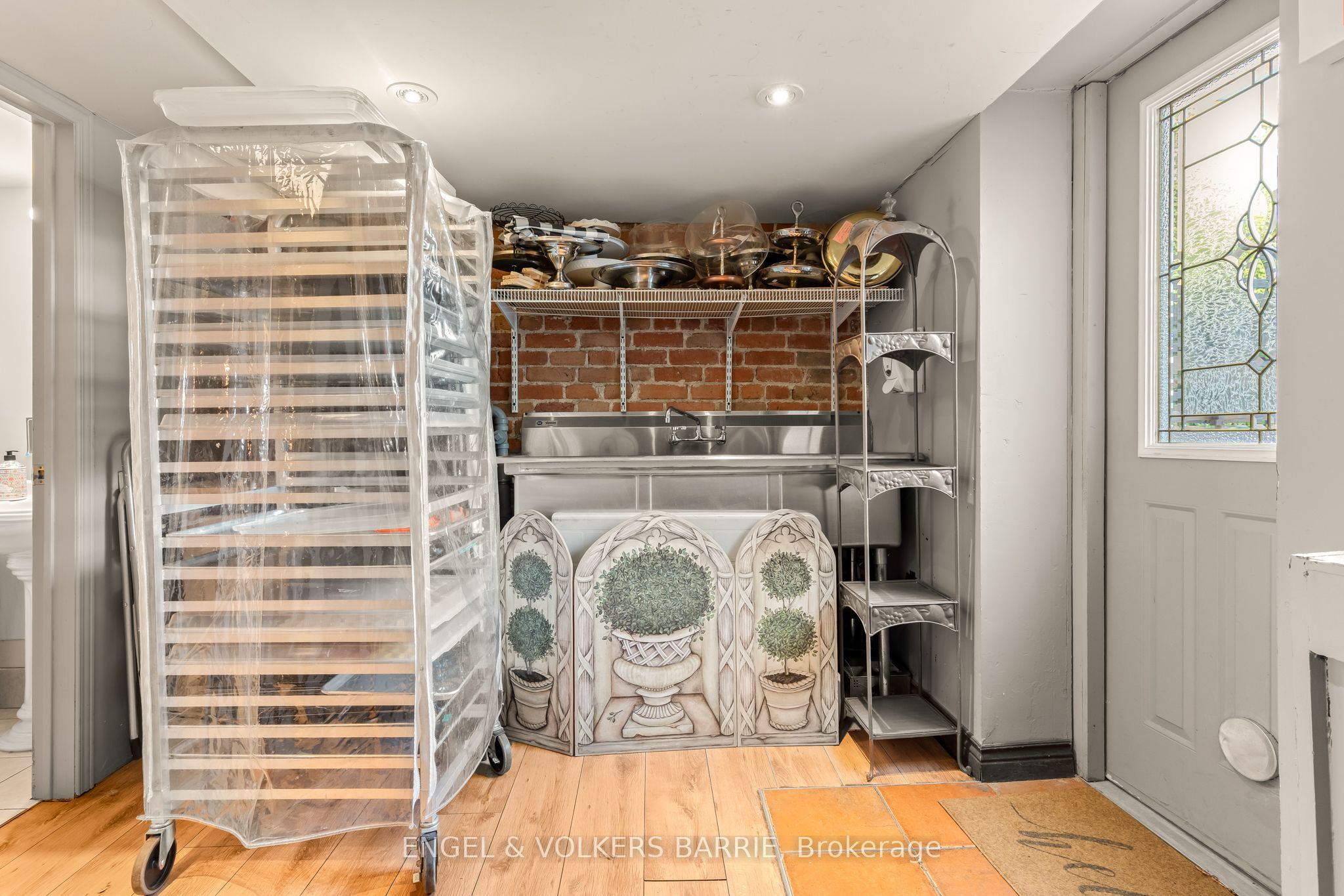 123 E Dunlop Street E Property Photo 16