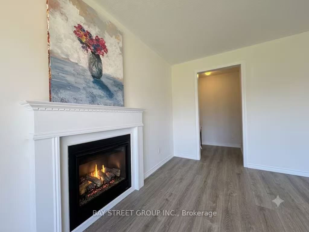 27 Samuel Crescent Property Photo 12
