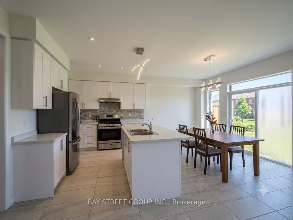 27 Samuel Crescent Property Photo 17