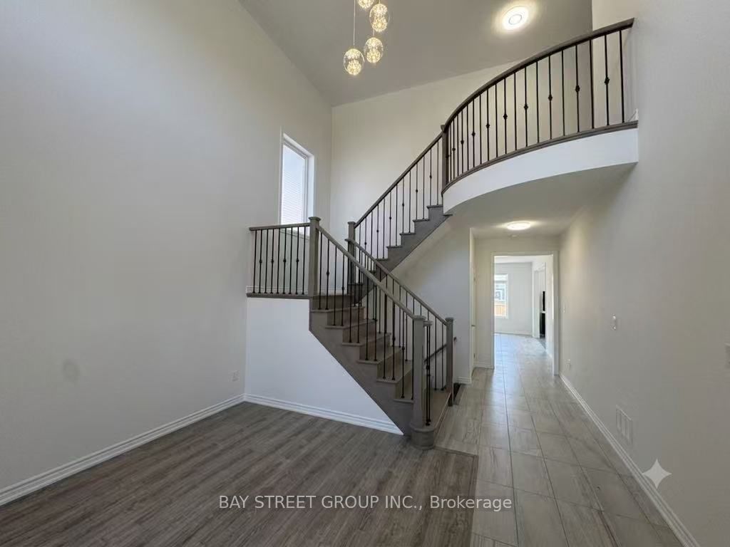 27 Samuel Crescent Property Photo 21